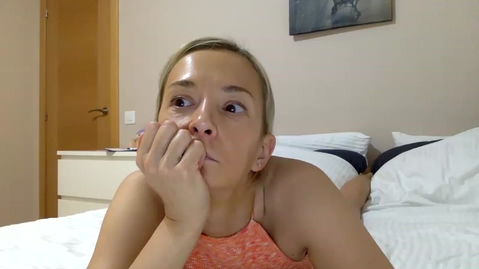 Gallery image thumbnail from Aimee_Angel's myfreecams stream on, 03/14/2023, 20:50 image 20 of 20