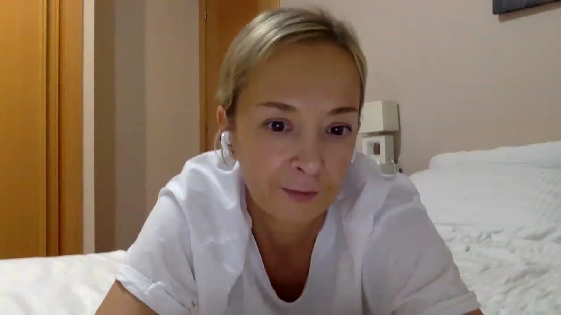 Gallery image thumbnail from Aimee_Angel's myfreecams stream on, 03/16/2023, 20:30 image 9 of 20