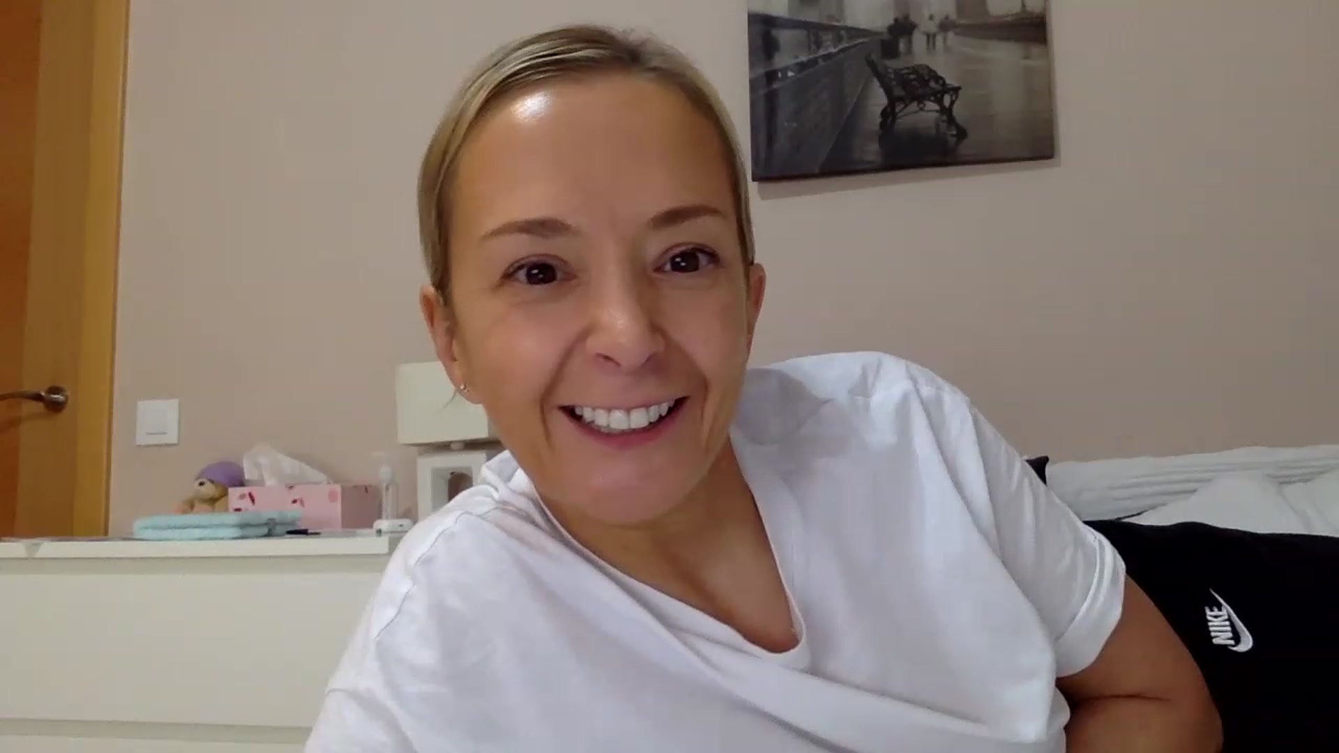 Gallery image thumbnail from Aimee_Angel's myfreecams stream on, 03/17/2023, 14:37 image 7 of 20