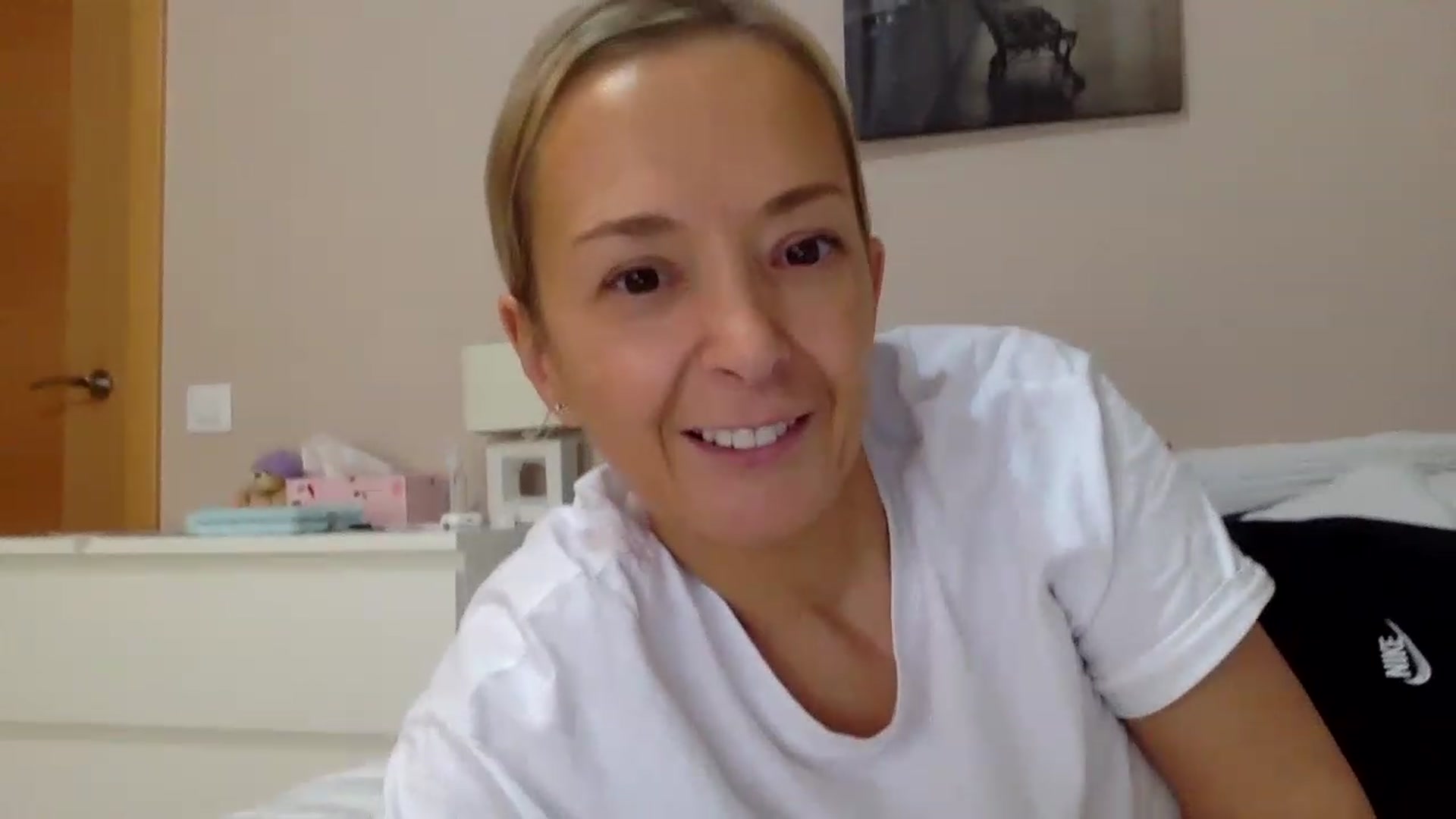 Gallery image thumbnail from Aimee_Angel's myfreecams stream on, 03/17/2023, 14:37 image 8 of 20