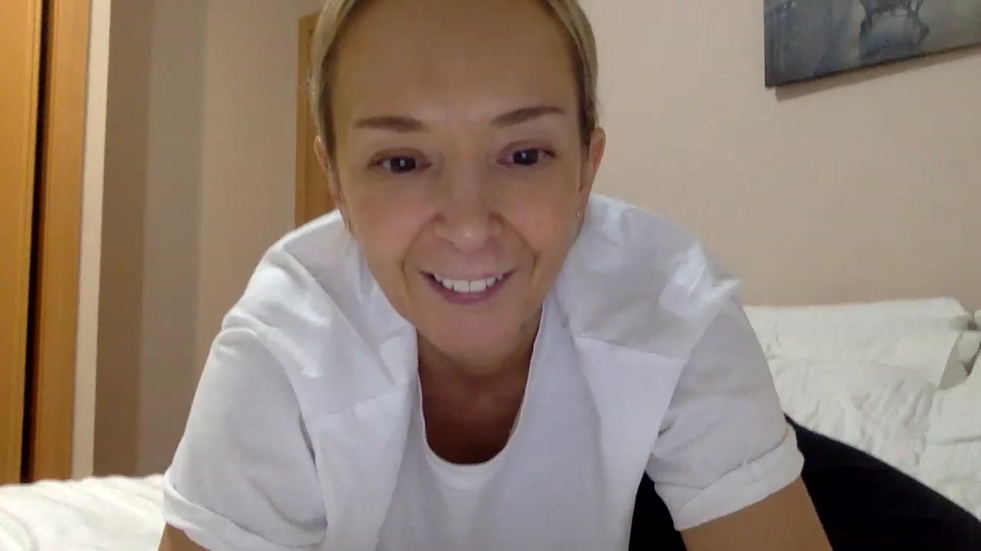 Gallery image thumbnail from Aimee_Angel's myfreecams stream on, 03/27/2023, 19:54 image 3 of 20