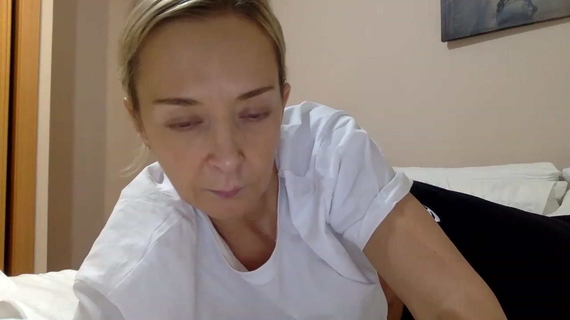 Gallery image thumbnail from Aimee_Angel's myfreecams stream on, 03/27/2023, 19:54 image 12 of 20