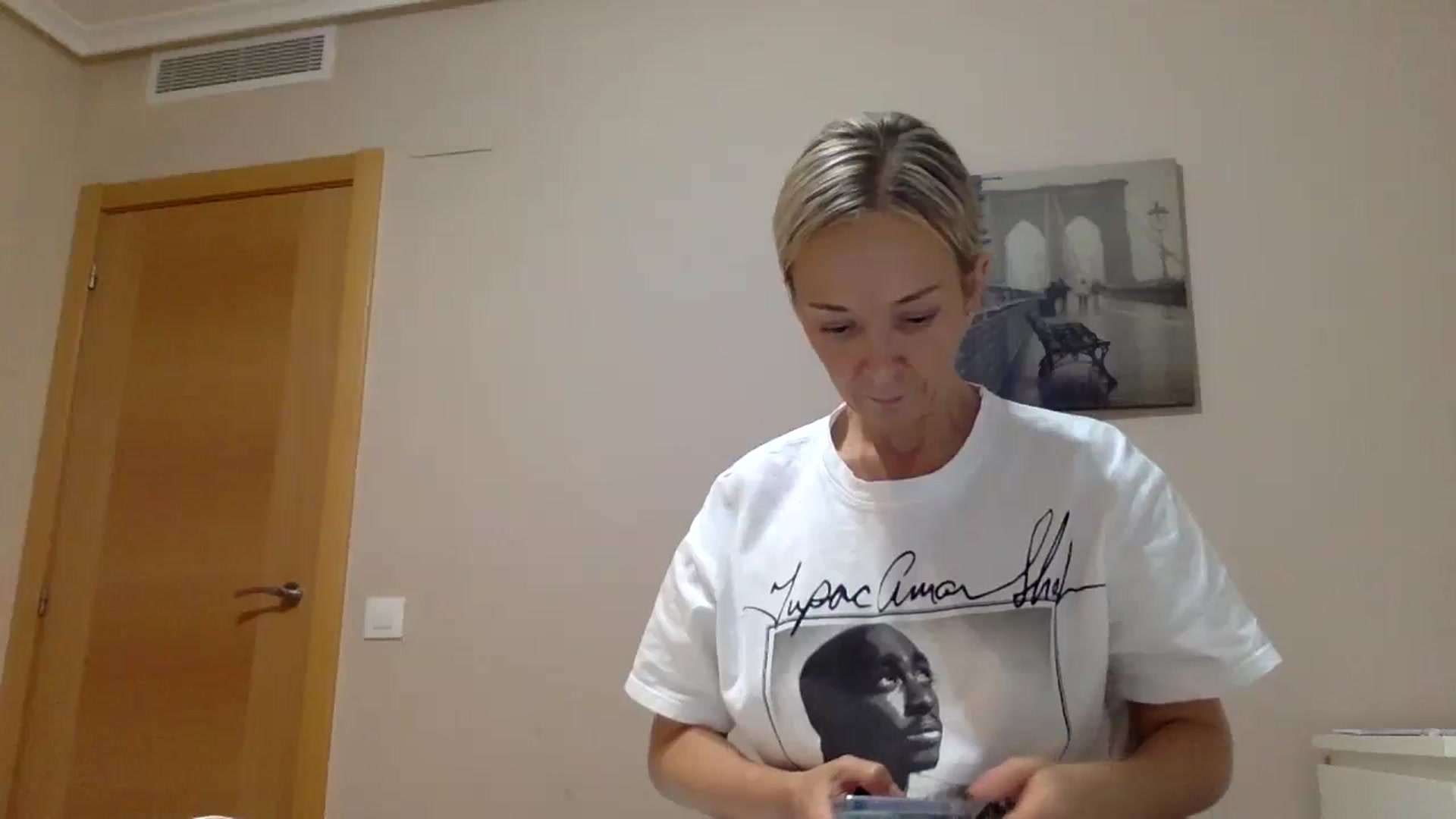 Gallery image thumbnail from Aimee_Angel's myfreecams stream on, 12/31/2023, 20:15 image 5 of 20