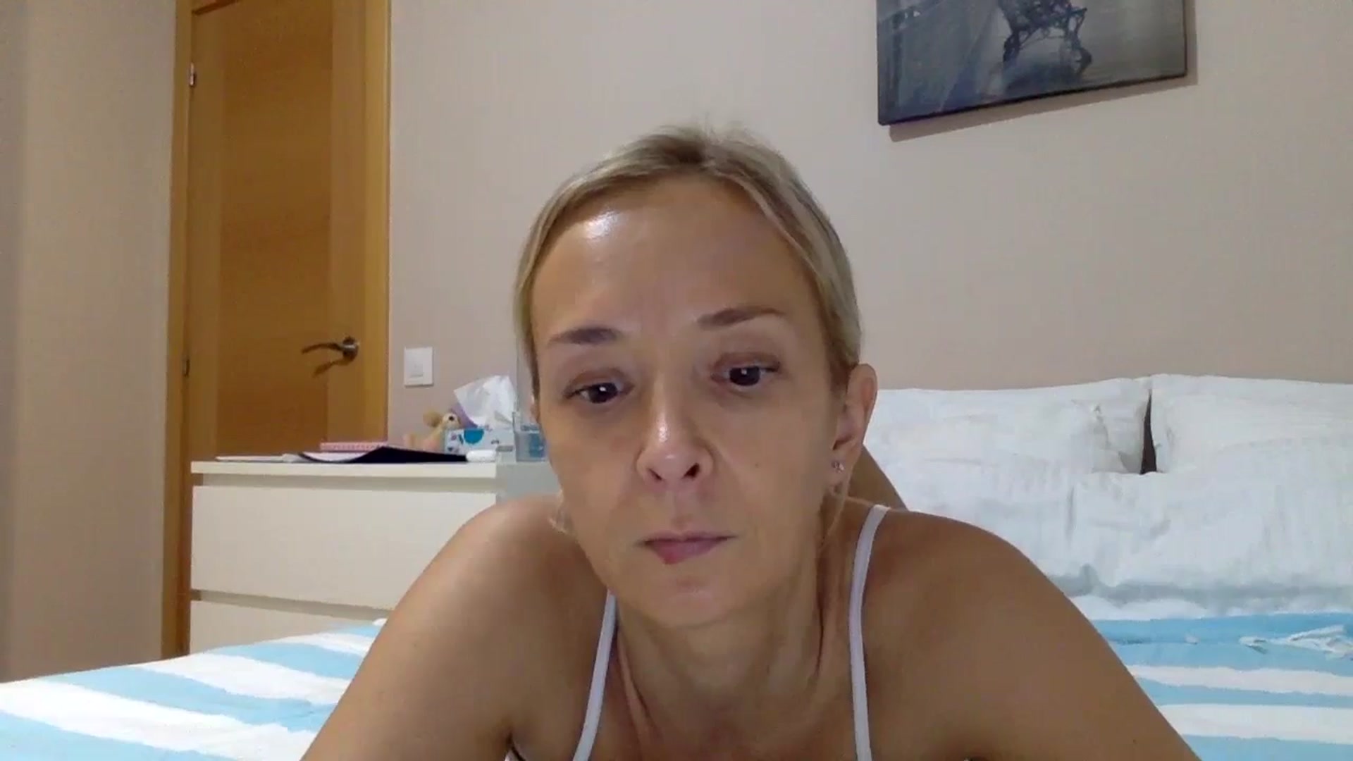 Gallery image thumbnail from Aimee_Angel's myfreecams stream on, 01/23/2024, 19:33 image 8 of 20