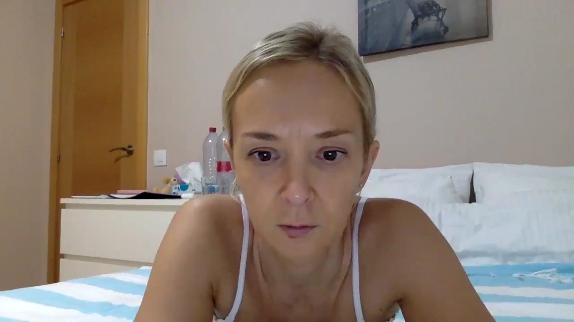 Gallery image thumbnail from Aimee_Angel's myfreecams stream on, 01/23/2024, 19:33 image 6 of 20