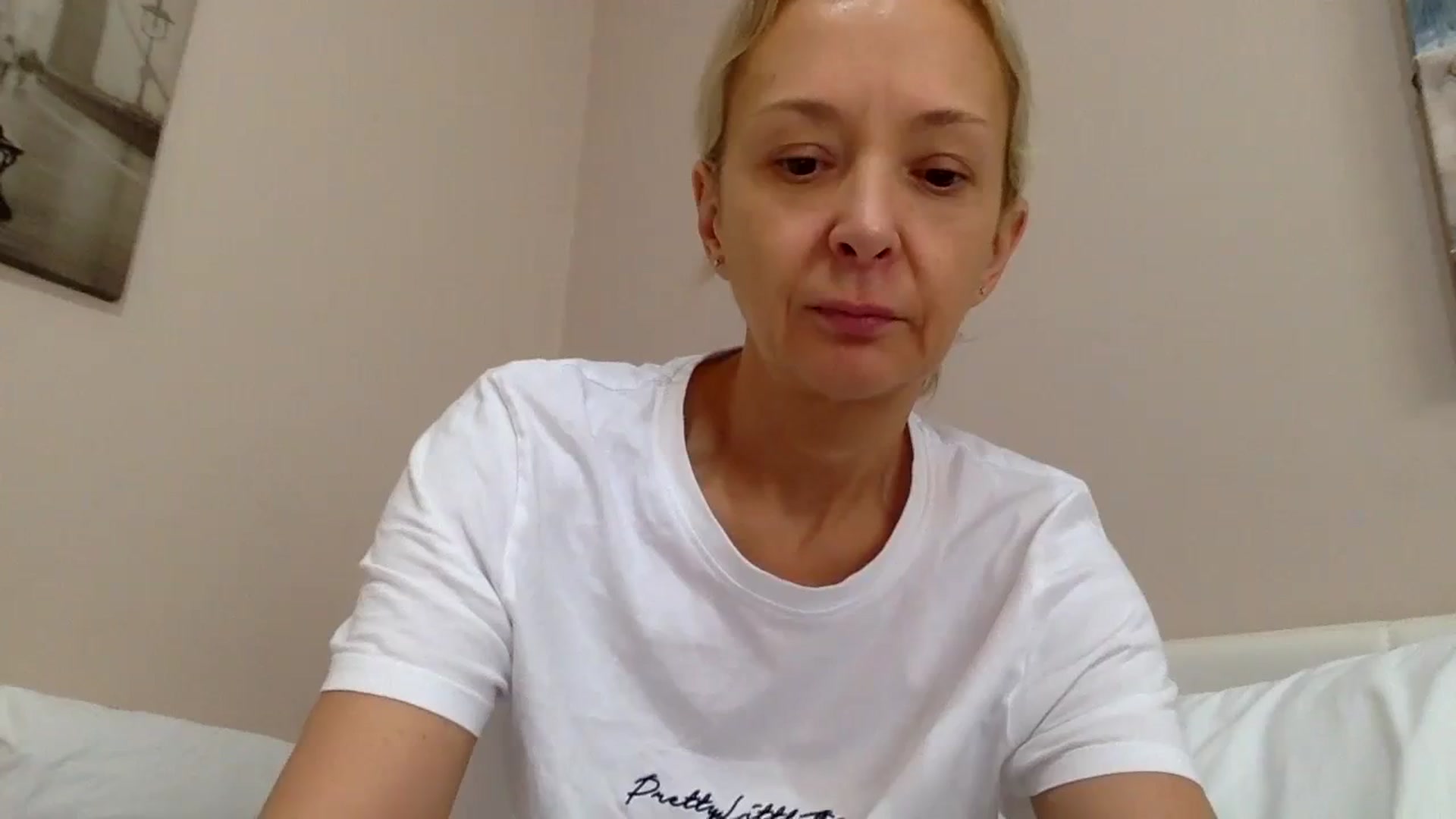 Gallery image thumbnail from Aimee_Angel's myfreecams stream on, 02/18/2024, 15:40 image 8 of 20