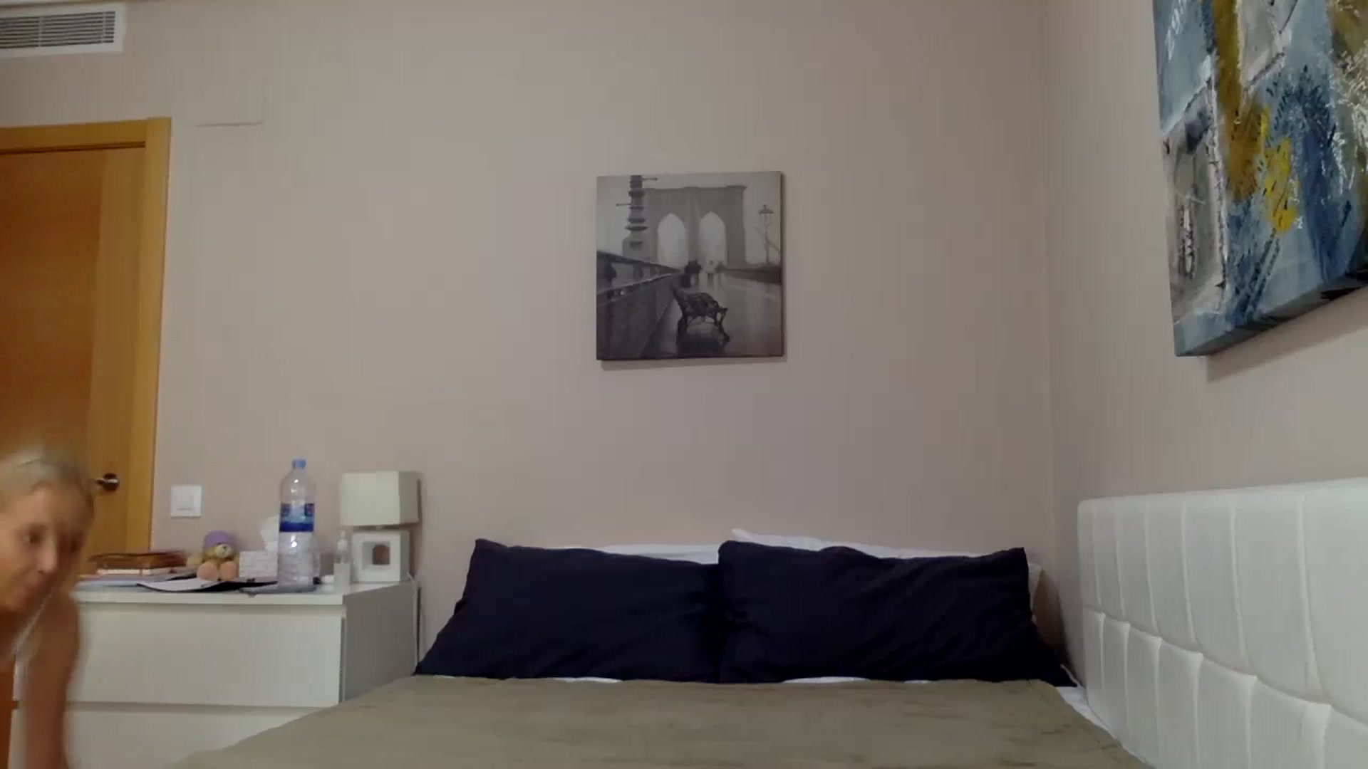 Gallery image thumbnail from Aimee_Angel's myfreecams stream on, 02/18/2024, 16:50 image 2 of 20