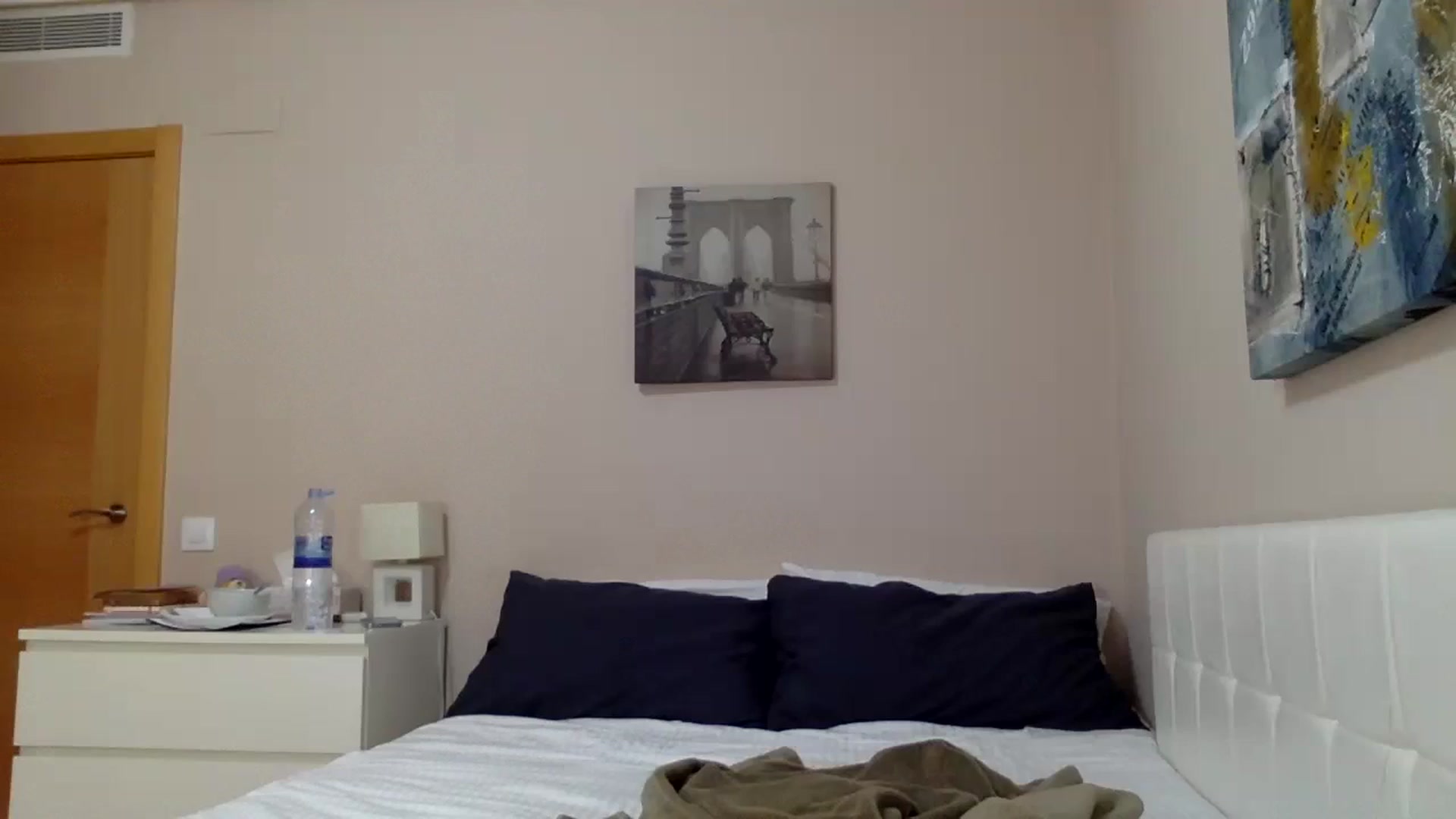Gallery image thumbnail from Aimee_Angel's myfreecams stream on, 02/18/2024, 16:50 image 1 of 20
