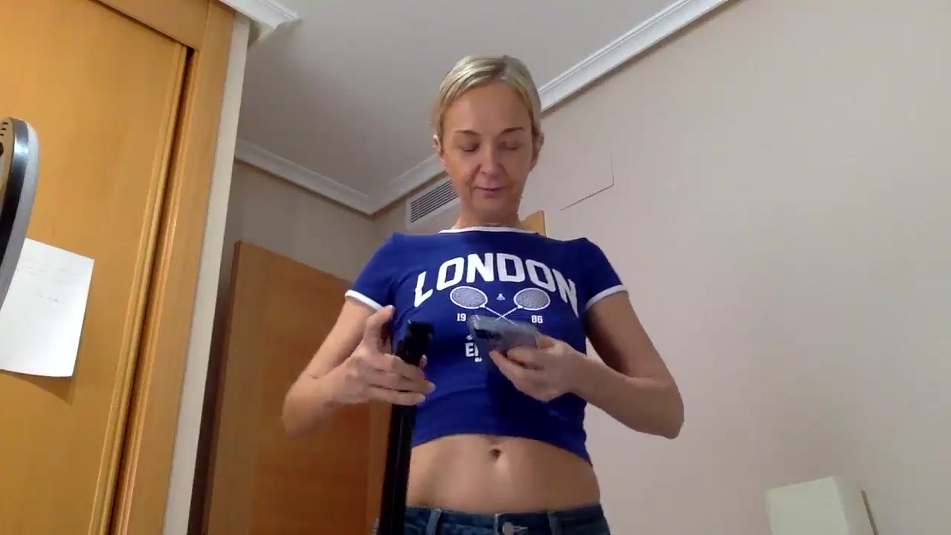 Gallery image thumbnail from Aimee_Angel's myfreecams stream on, 03/10/2024, 15:18 image 20 of 20