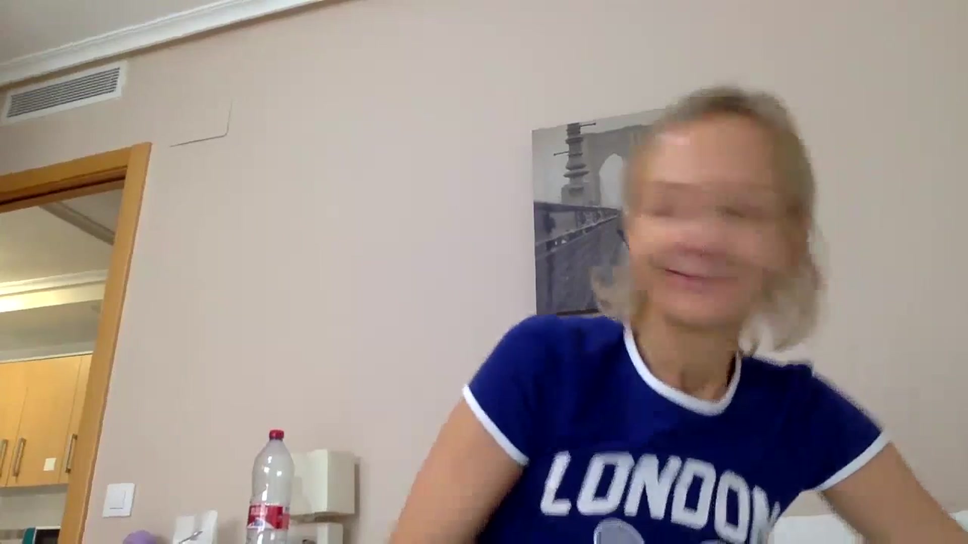 Gallery image thumbnail from Aimee_Angel's myfreecams stream on, 03/10/2024, 15:18 image 5 of 20