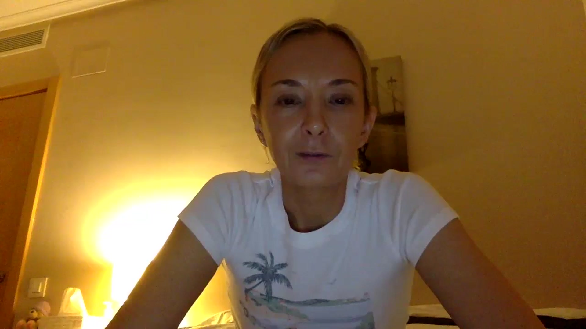 Gallery image thumbnail from Aimee_Angel's myfreecams stream on, 03/16/2024, 20:22 image 4 of 20