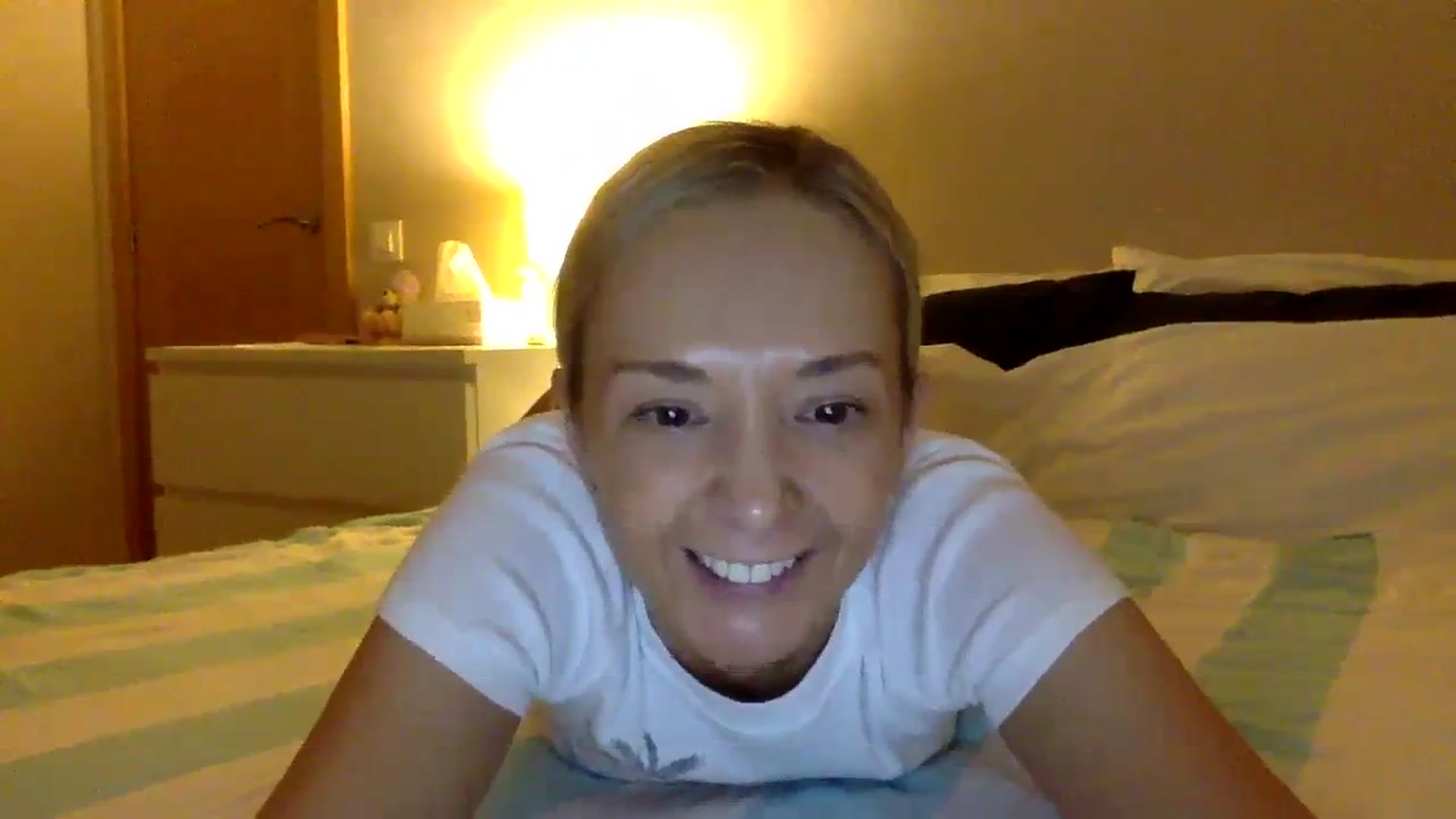 Gallery image thumbnail from Aimee_Angel's myfreecams stream on, 03/16/2024, 20:22 image 19 of 20