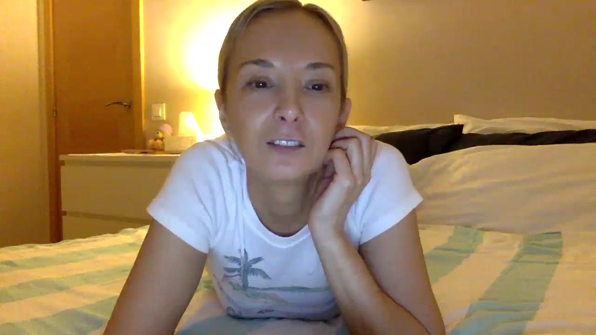 Gallery image thumbnail from Aimee_Angel's myfreecams stream on, 03/16/2024, 20:22 image 20 of 20