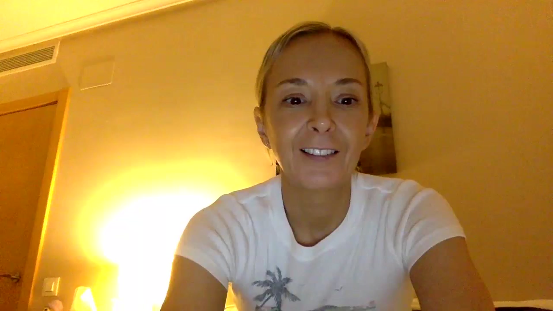 Gallery image thumbnail from Aimee_Angel's myfreecams stream on, 03/16/2024, 20:22 image 2 of 20