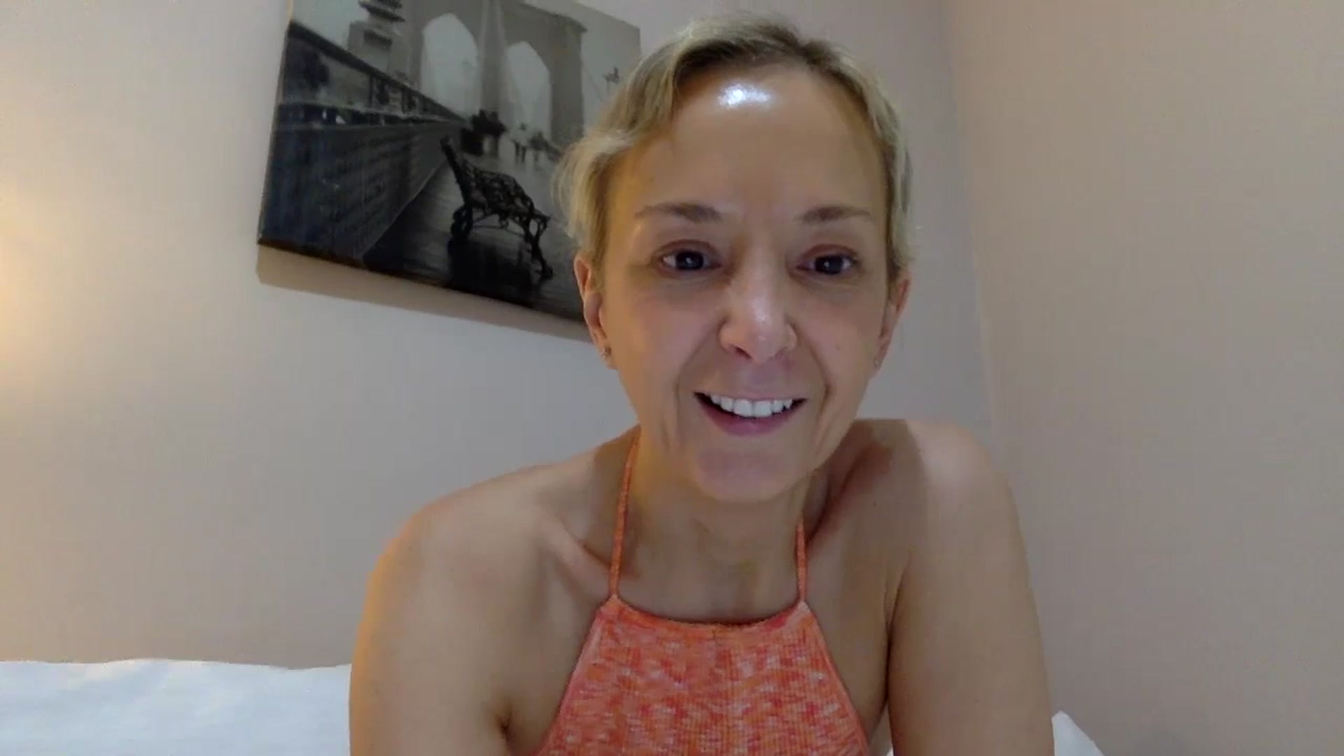 Gallery image thumbnail from Aimee_Angel's myfreecams stream on, 03/24/2024, 19:21 image 7 of 20