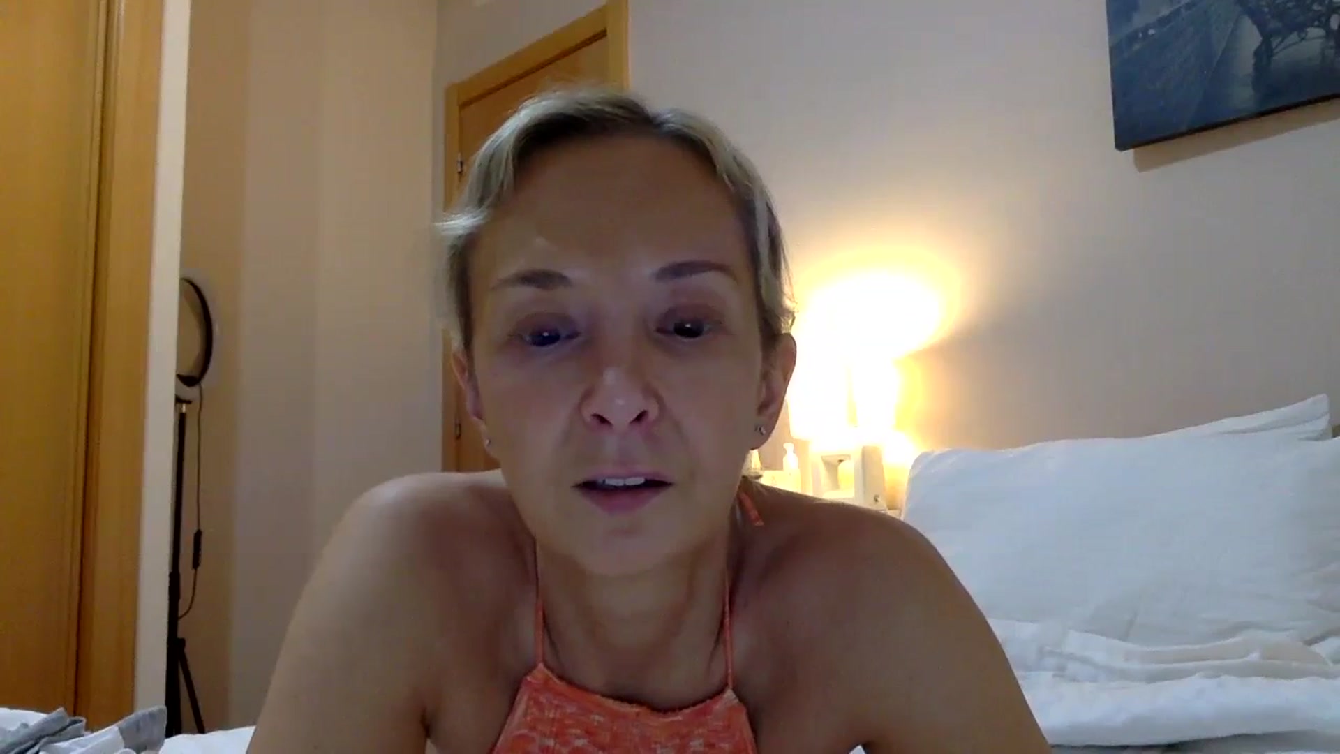 Gallery image thumbnail from Aimee_Angel's myfreecams stream on, 03/24/2024, 19:21 image 13 of 20
