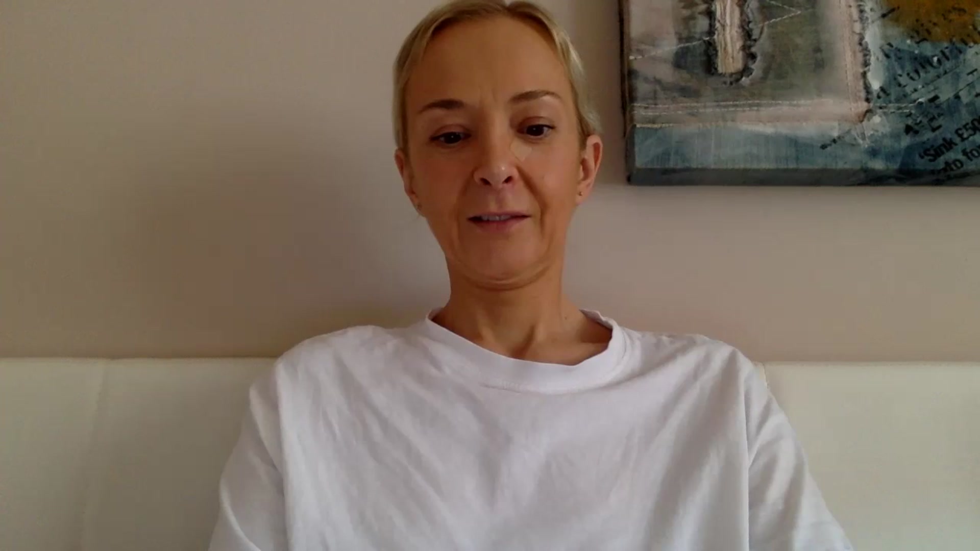 Gallery image thumbnail from Aimee_Angel's myfreecams stream on, 03/31/2024, 16:30 image 13 of 20