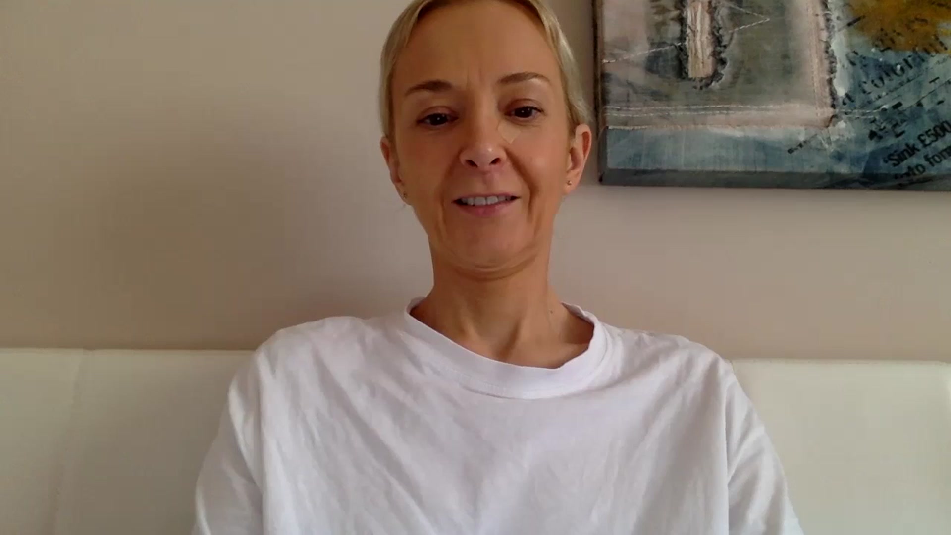 Gallery image thumbnail from Aimee_Angel's myfreecams stream on, 03/31/2024, 16:30 image 5 of 20