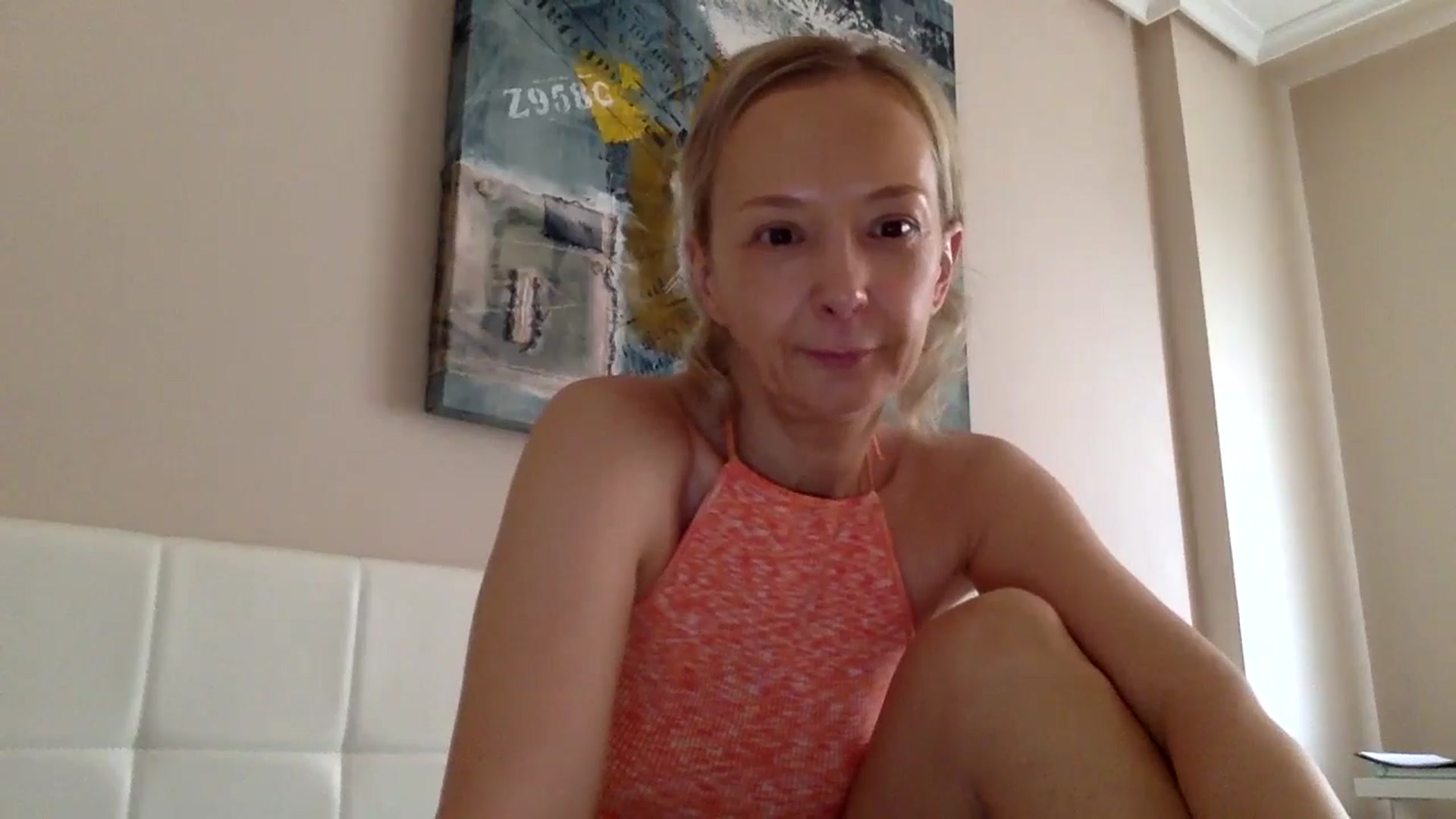 Gallery image thumbnail from Aimee_Angel's myfreecams stream on, 05/11/2024, 15:16 image 7 of 20