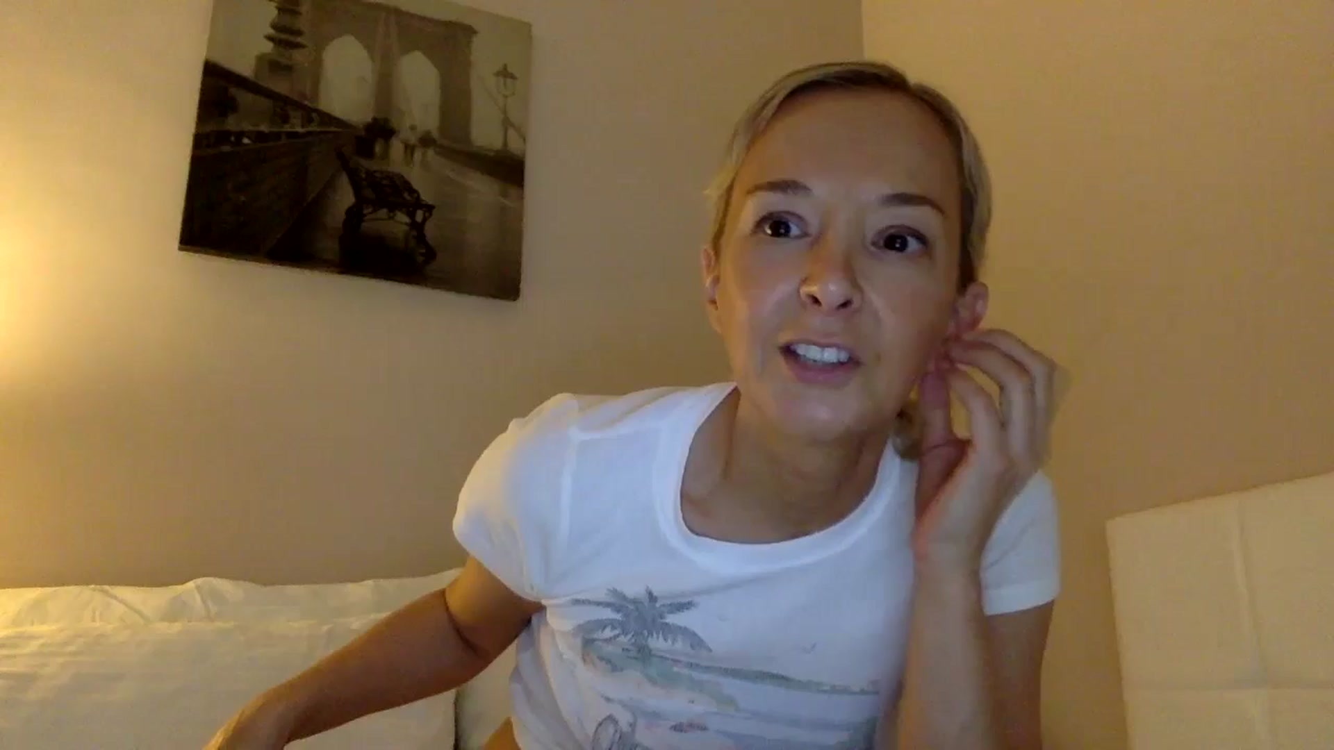 Gallery image thumbnail from Aimee_Angel's myfreecams stream on, 05/13/2024, 14:15 image 9 of 20