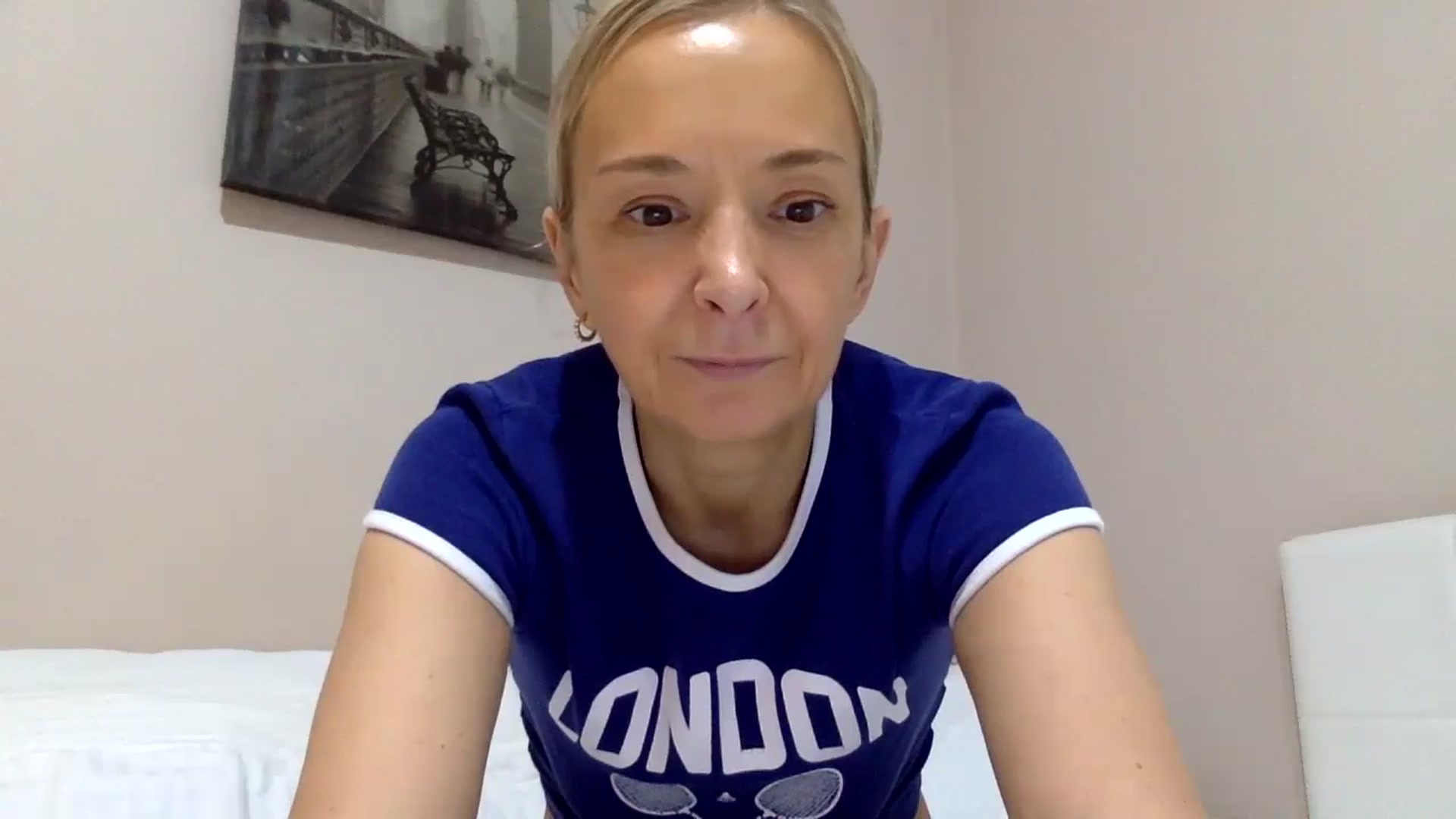 Gallery image thumbnail from Aimee_Angel's myfreecams stream on, 05/18/2024, 19:13 image 14 of 20