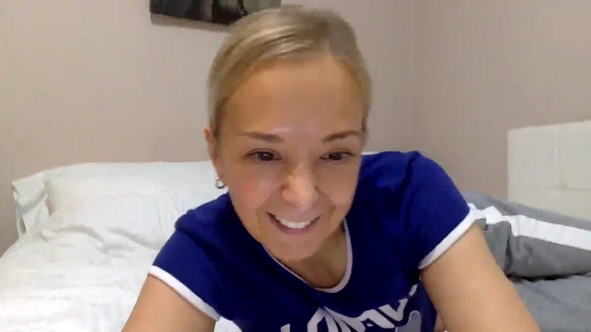 Gallery image thumbnail from Aimee_Angel's myfreecams stream on, 05/18/2024, 19:37 image 18 of 20