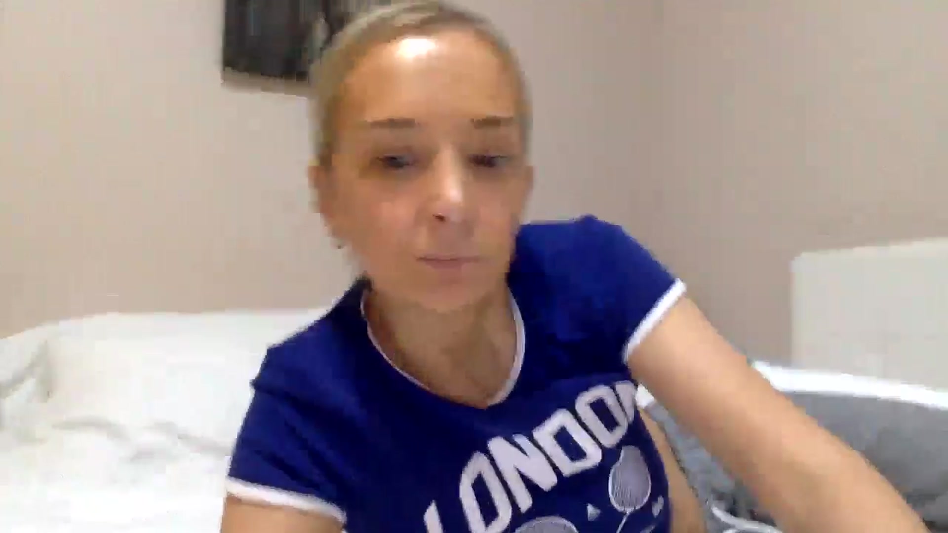 Gallery image thumbnail from Aimee_Angel's myfreecams stream on, 05/18/2024, 19:37 image 15 of 20