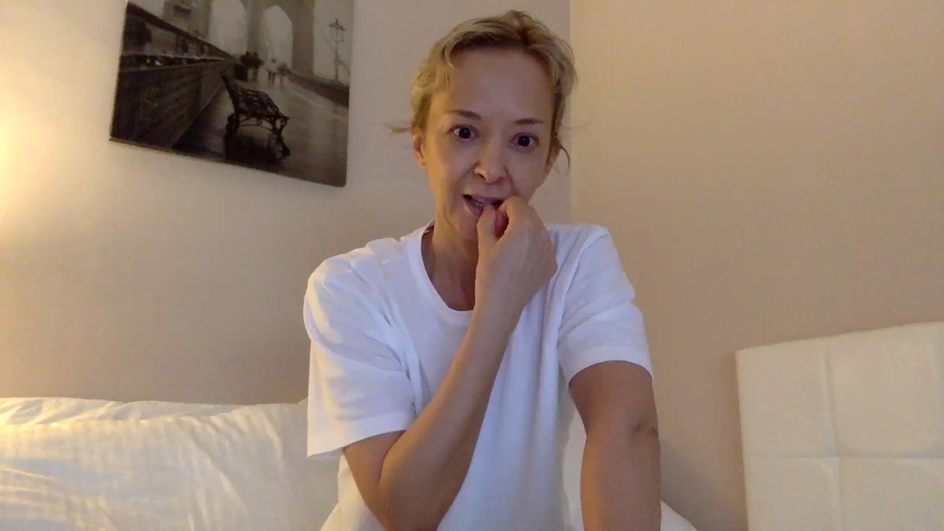 Gallery image thumbnail from Aimee_Angel's myfreecams stream on, 05/20/2024, 12:11 image 7 of 20