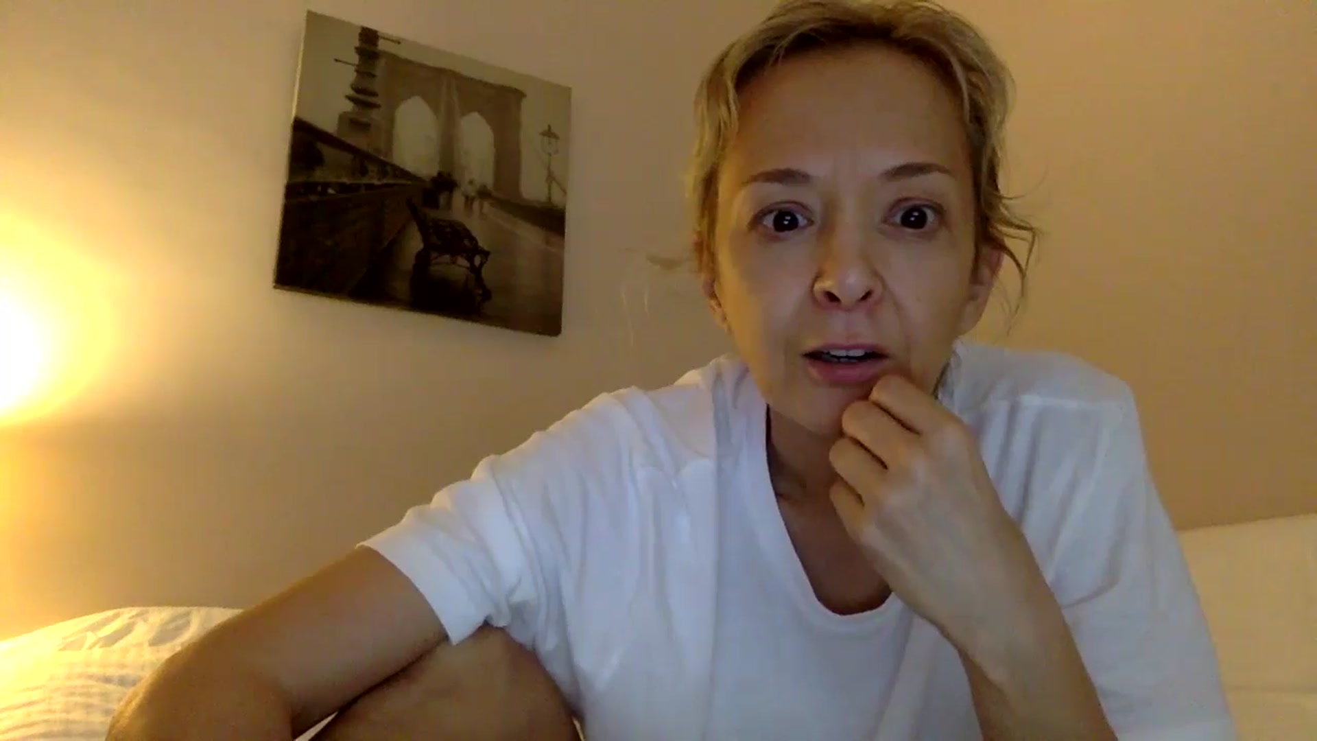 Gallery image thumbnail from Aimee_Angel's myfreecams stream on, 05/20/2024, 12:21 image 16 of 20