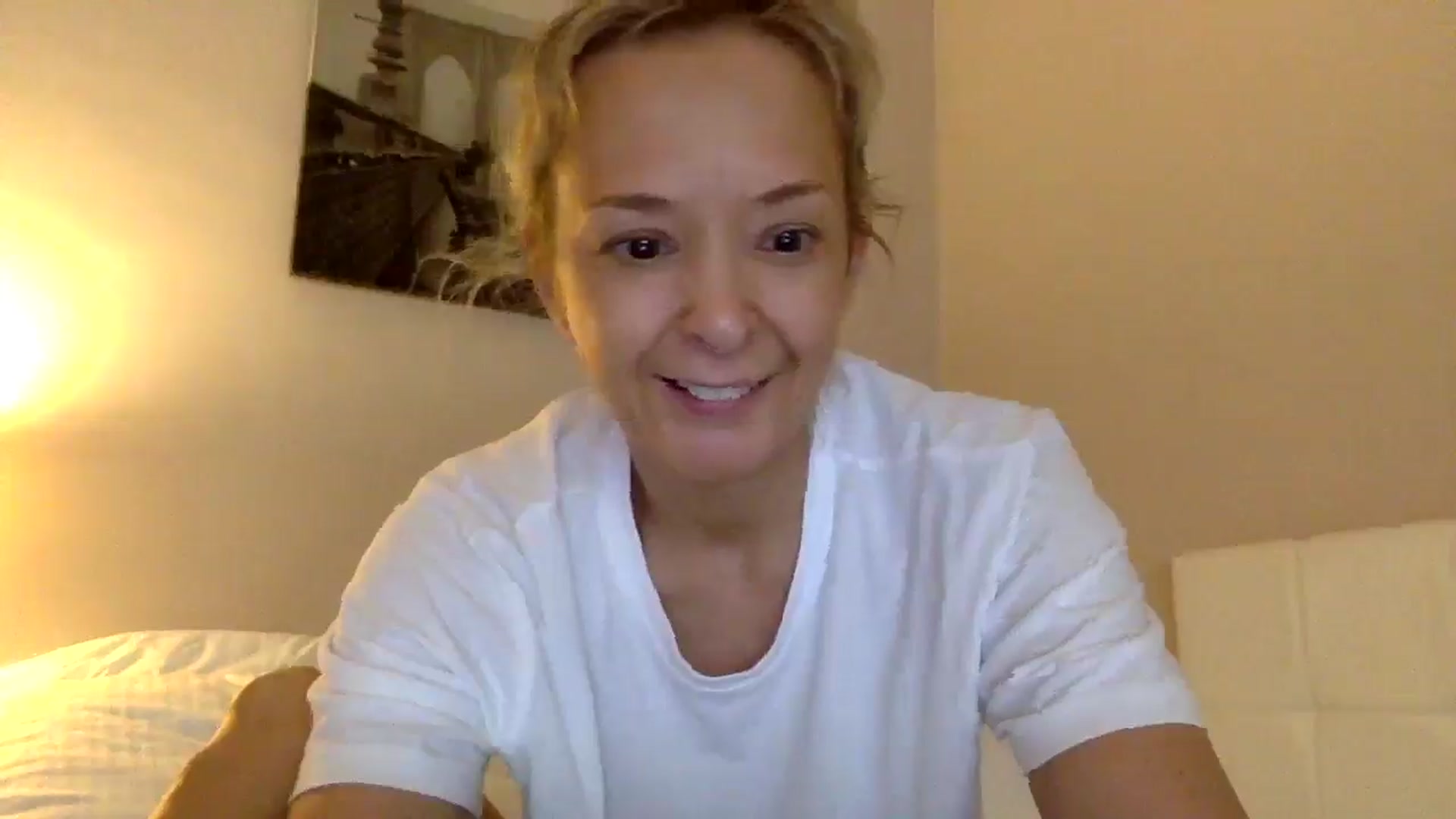 Gallery image thumbnail from Aimee_Angel's myfreecams stream on, 05/20/2024, 12:21 image 13 of 20