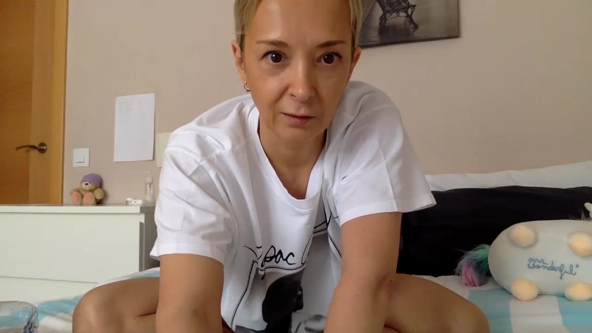 Gallery image thumbnail from Aimee_Angel's myfreecams stream on, 05/25/2024, 13:58 image 13 of 20