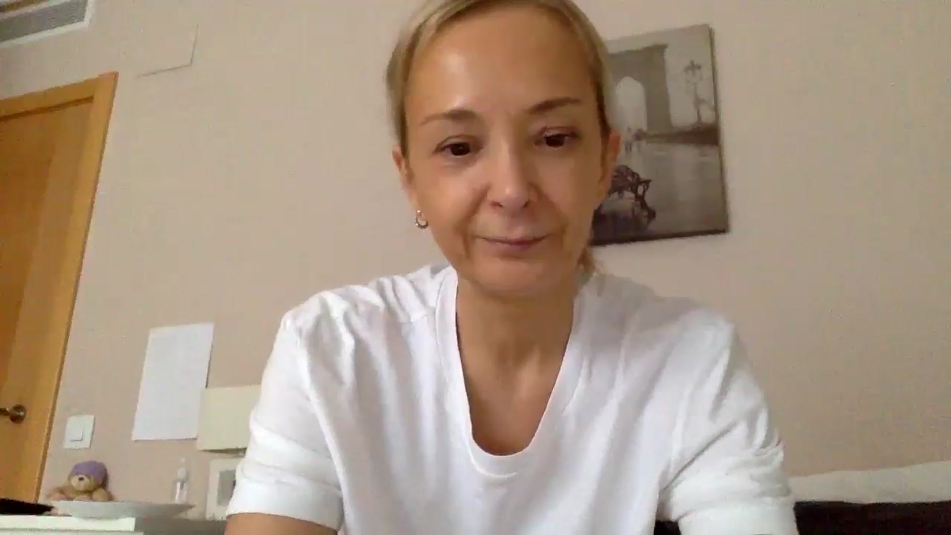 Gallery image thumbnail from Aimee_Angel's myfreecams stream on, 05/25/2024, 18:44 image 18 of 20