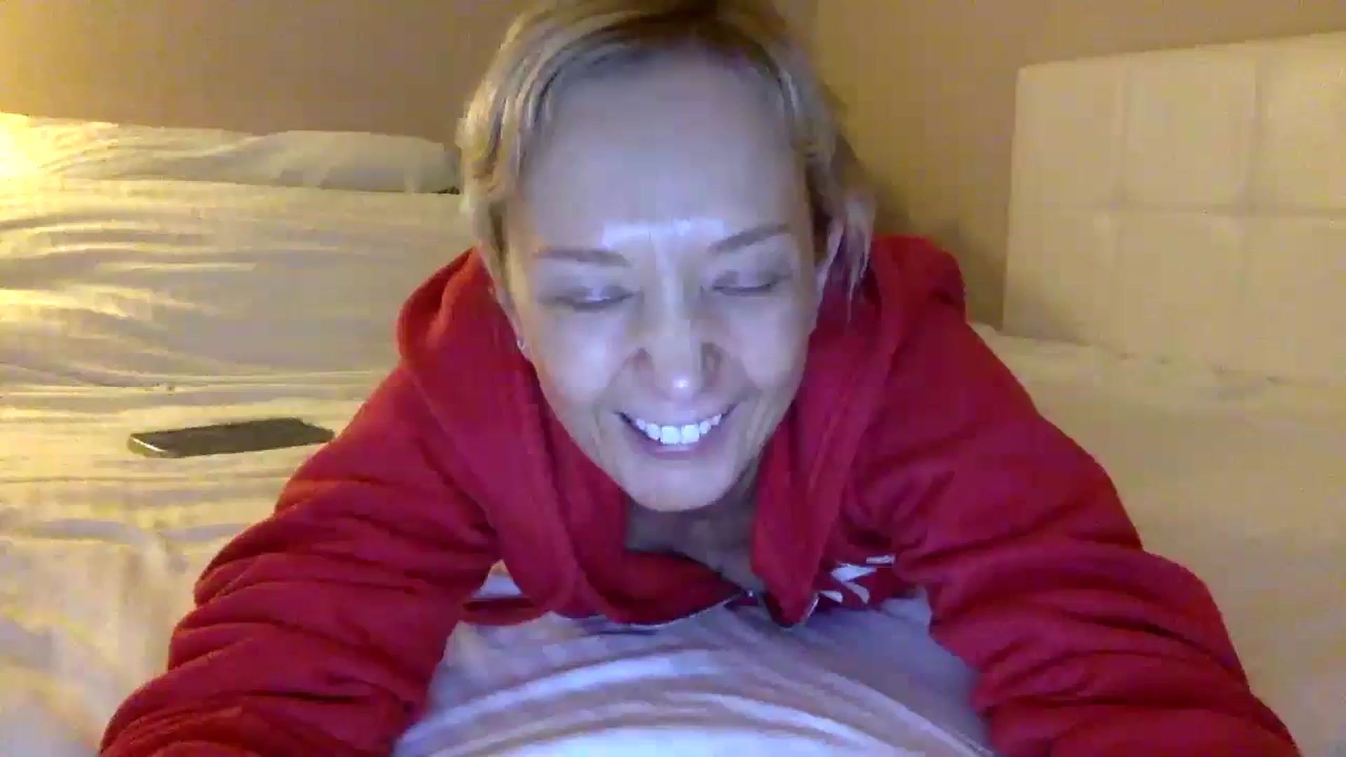 Gallery image thumbnail from Aimee_Angel's myfreecams stream on, 05/29/2024, 21:07 image 6 of 20