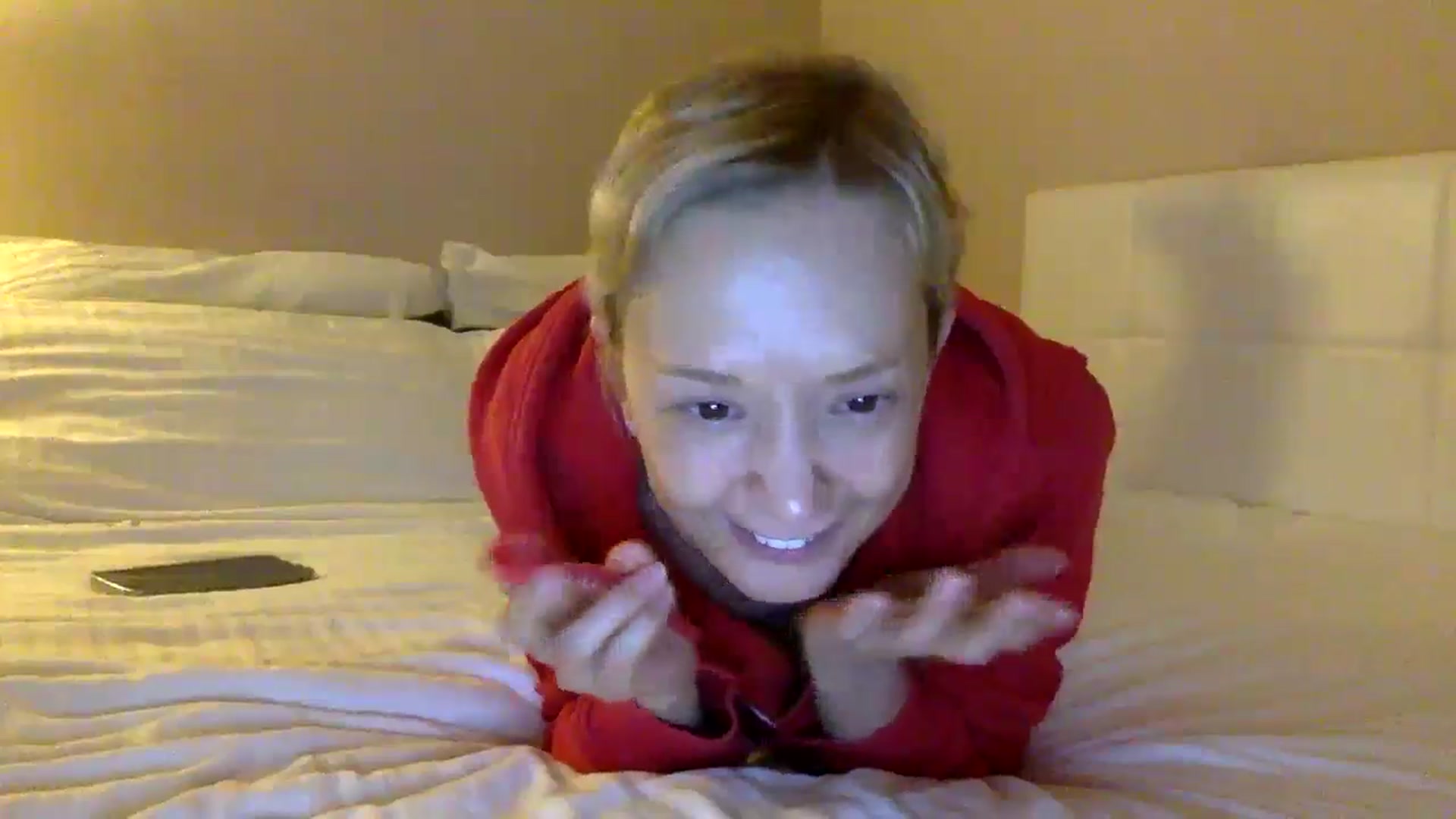 Gallery image thumbnail from Aimee_Angel's myfreecams stream on, 05/29/2024, 21:07 image 9 of 20