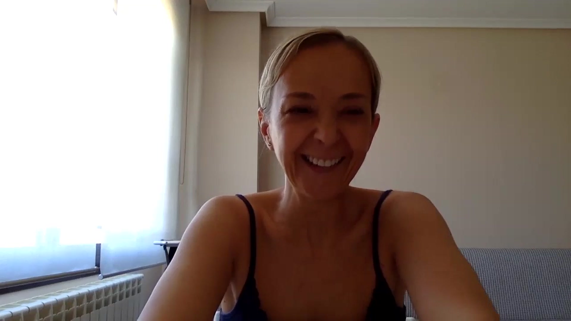 Gallery image thumbnail from Aimee_Angel's myfreecams stream on, 06/02/2024, 17:19 image 2 of 20