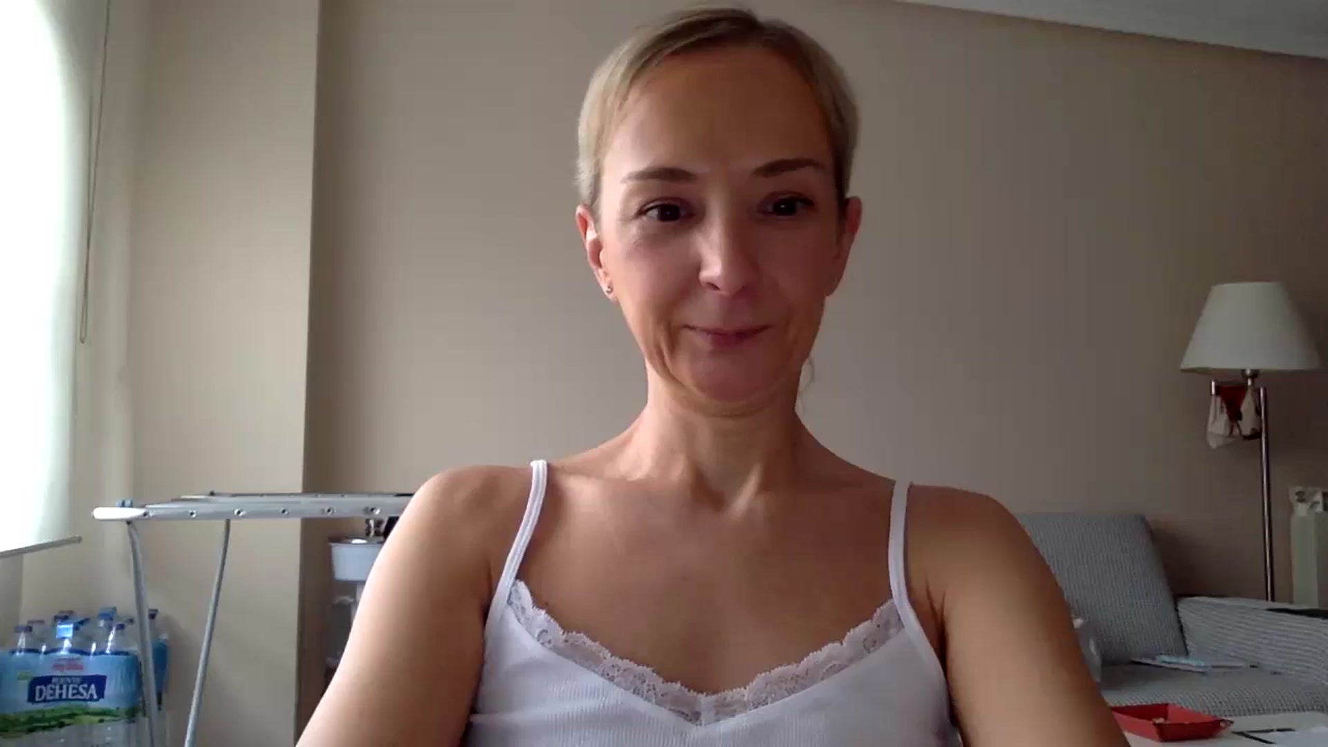 Gallery image thumbnail from Aimee_Angel's myfreecams stream on, 06/07/2024, 18:57 image 15 of 20