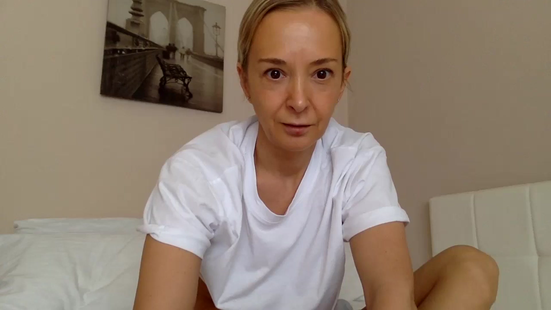Gallery image thumbnail from Aimee_Angel's myfreecams stream on, 06/15/2024, 14:35 image 20 of 20