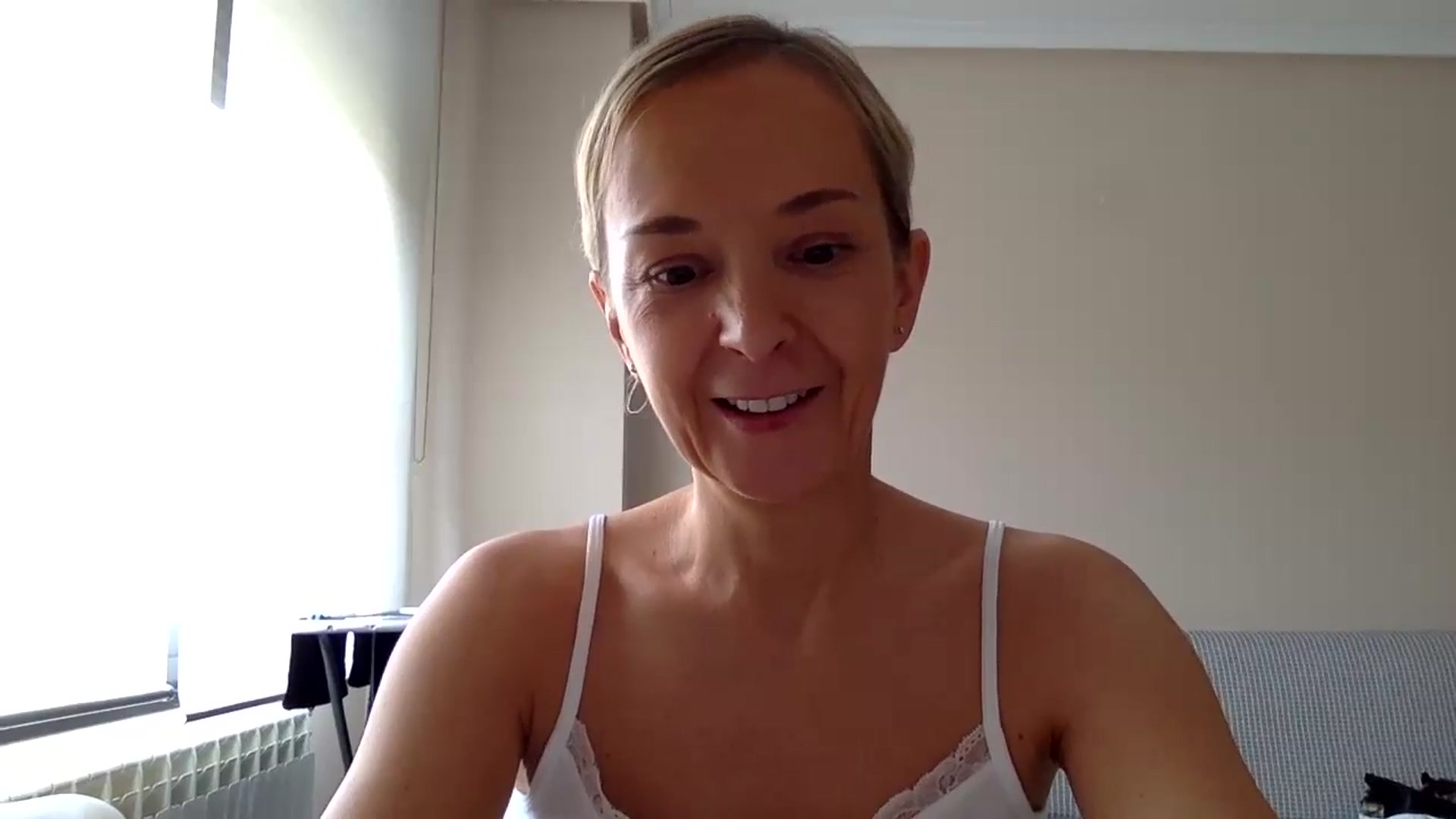 Gallery image thumbnail from Aimee_Angel's myfreecams stream on, 06/18/2024, 14:03 image 13 of 20