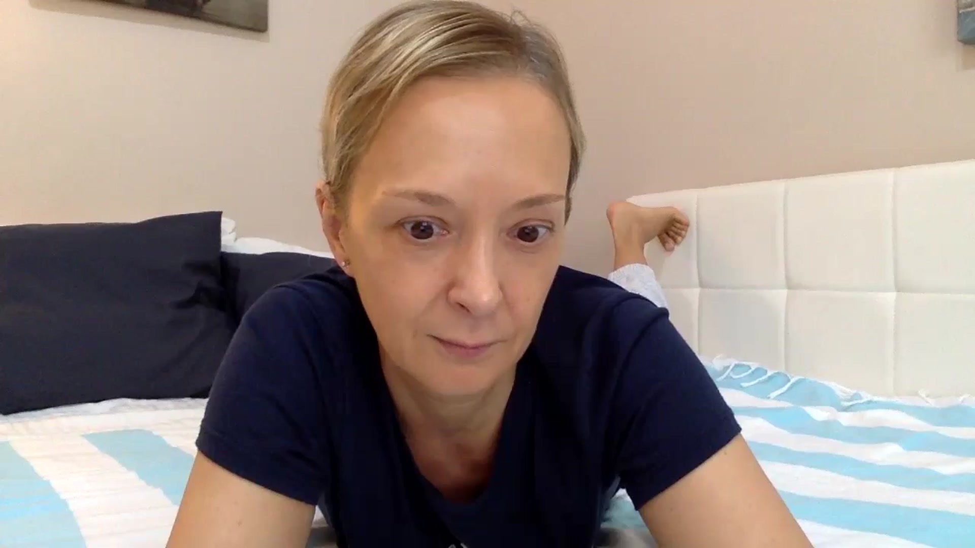 Gallery image thumbnail from Aimee_Angel's myfreecams stream on, 06/23/2024, 15:47 image 6 of 20