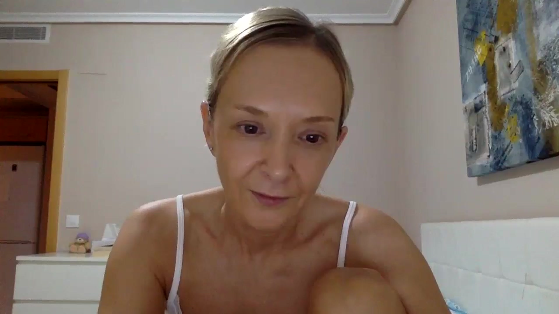 Gallery image thumbnail from Aimee_Angel's myfreecams stream on, 06/26/2024, 20:05 image 3 of 20