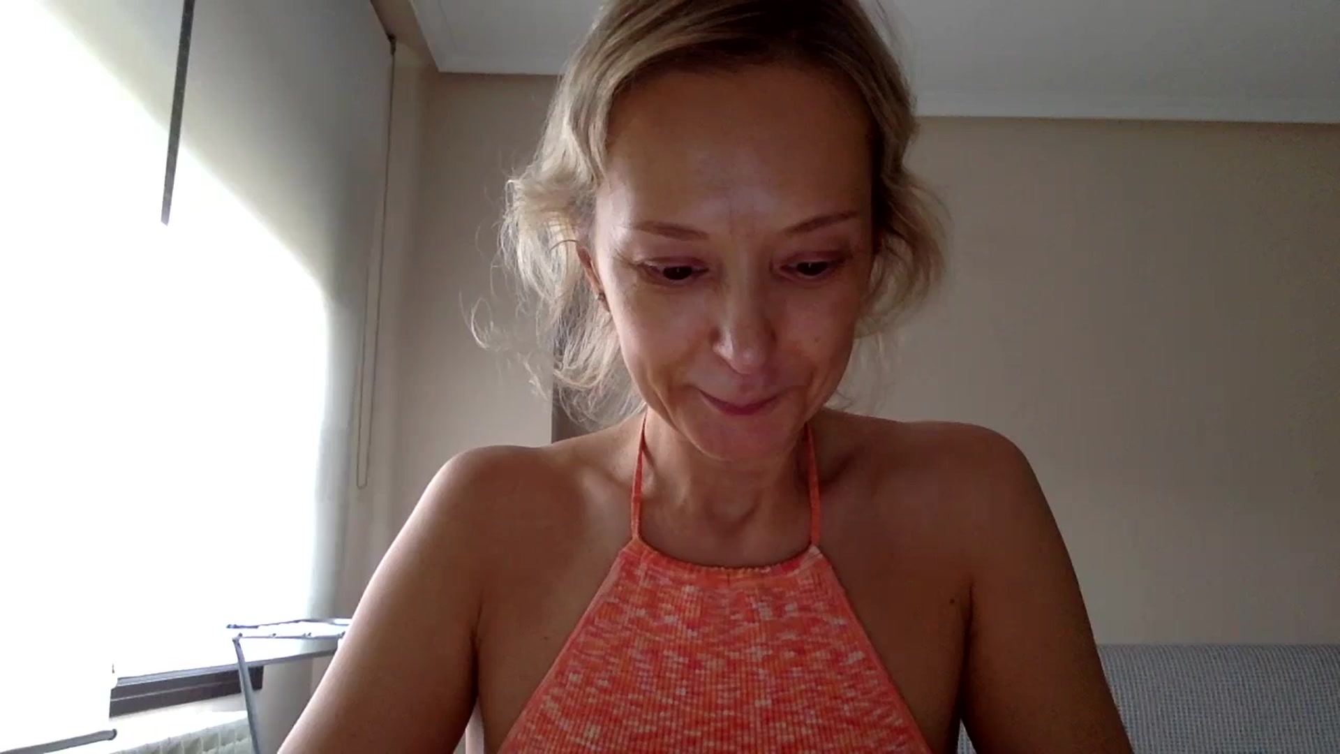 Gallery image thumbnail from Aimee_Angel's myfreecams stream on, 06/30/2024, 17:40 image 1 of 20