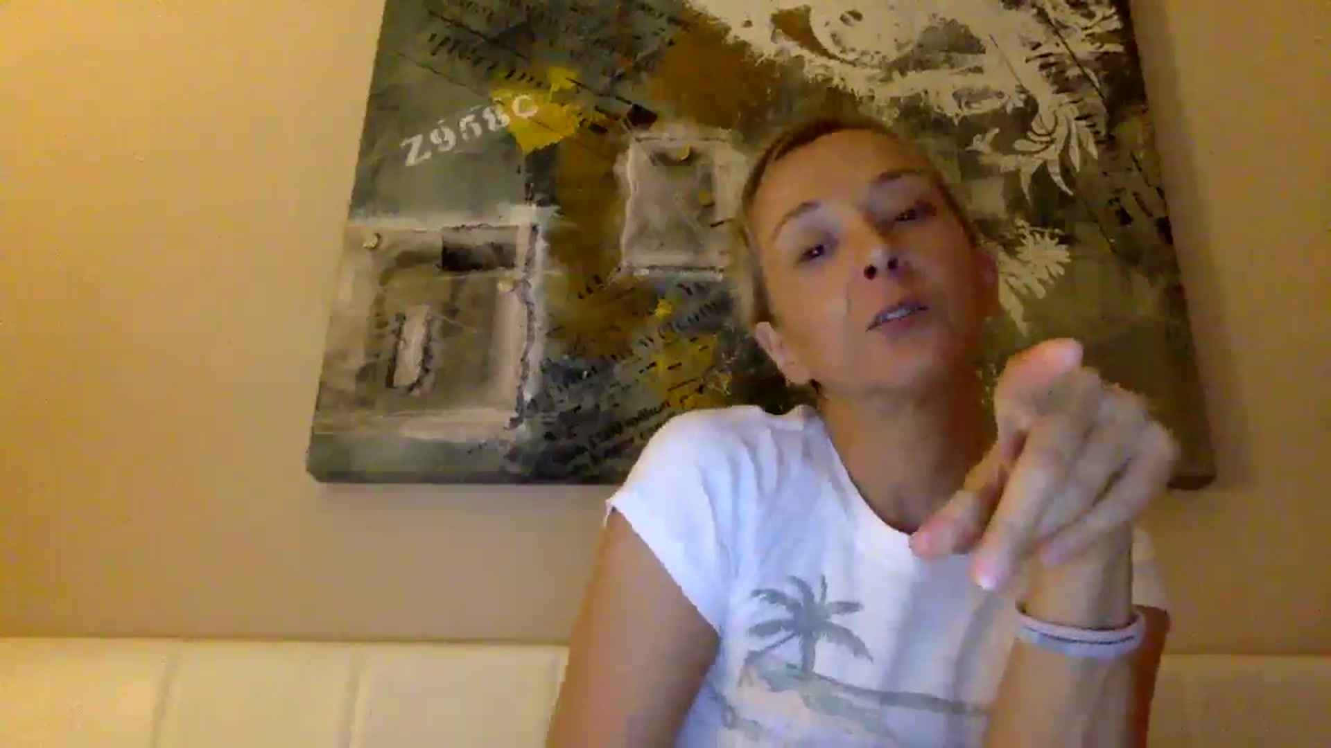 Gallery image thumbnail from Aimee_Angel's myfreecams stream on, 06/30/2024, 21:02 image 4 of 20