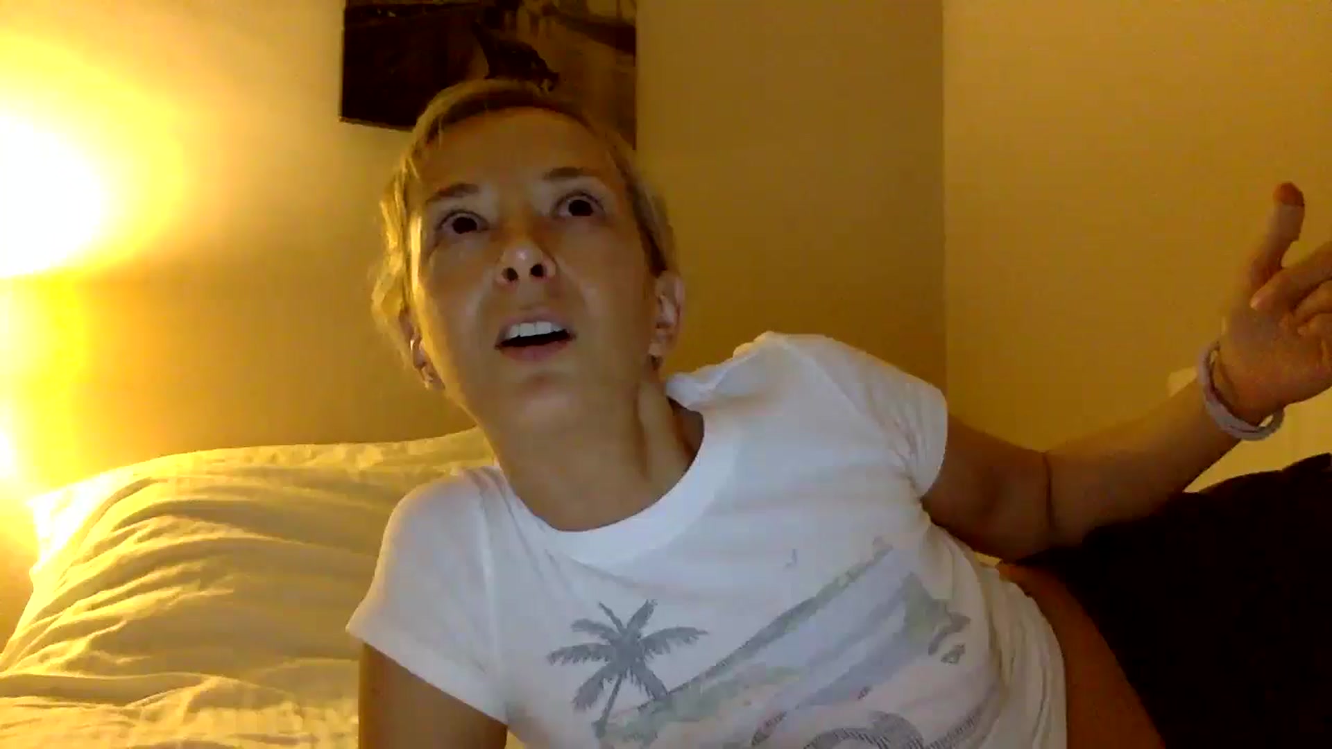 Gallery image thumbnail from Aimee_Angel's myfreecams stream on, 06/30/2024, 21:02 image 19 of 20