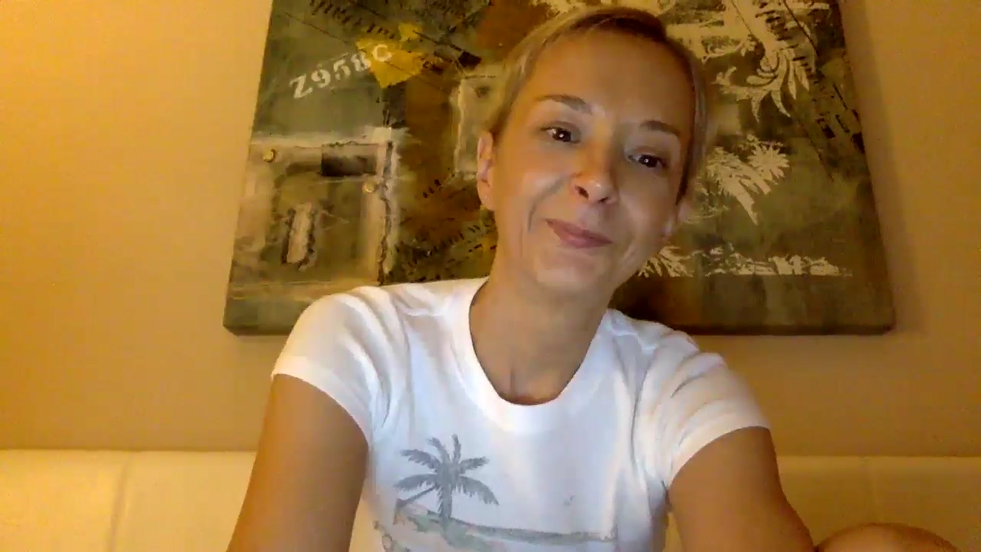 Gallery image thumbnail from Aimee_Angel's myfreecams stream on, 06/30/2024, 21:02 image 6 of 20
