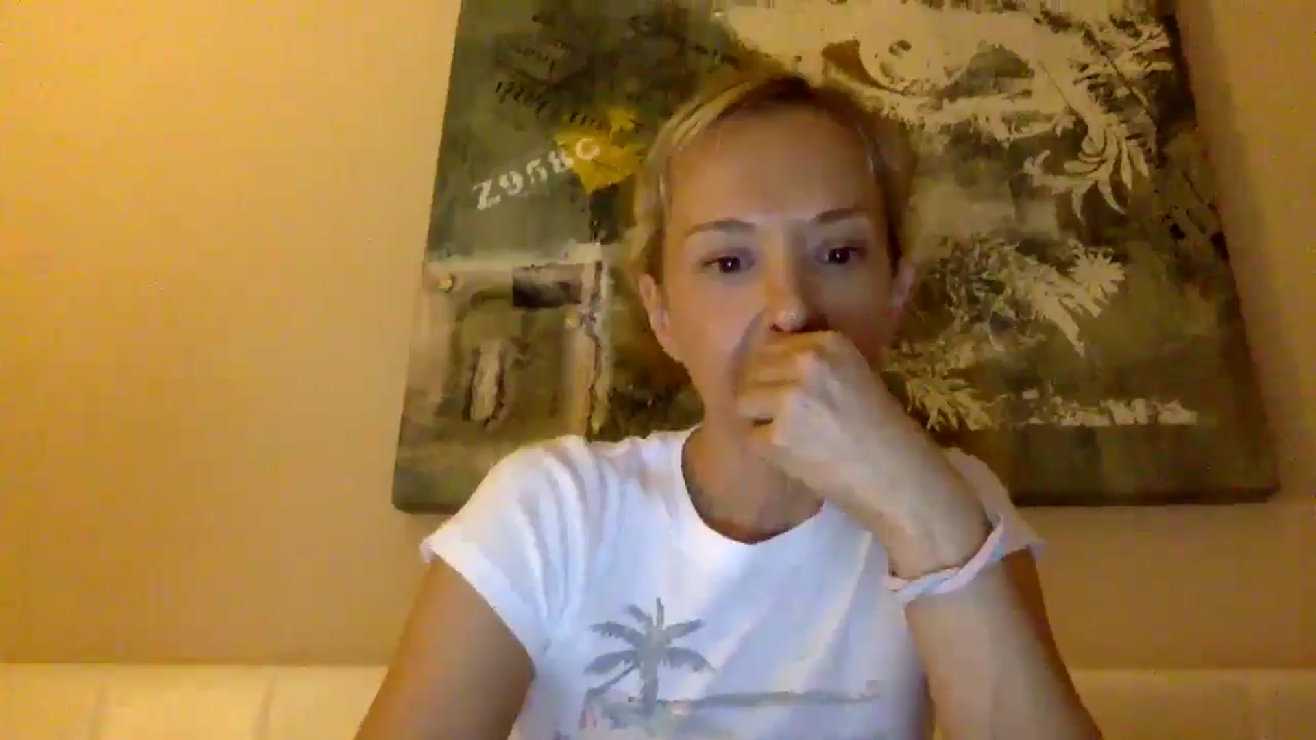 Gallery image thumbnail from Aimee_Angel's myfreecams stream on, 06/30/2024, 21:02 image 17 of 20