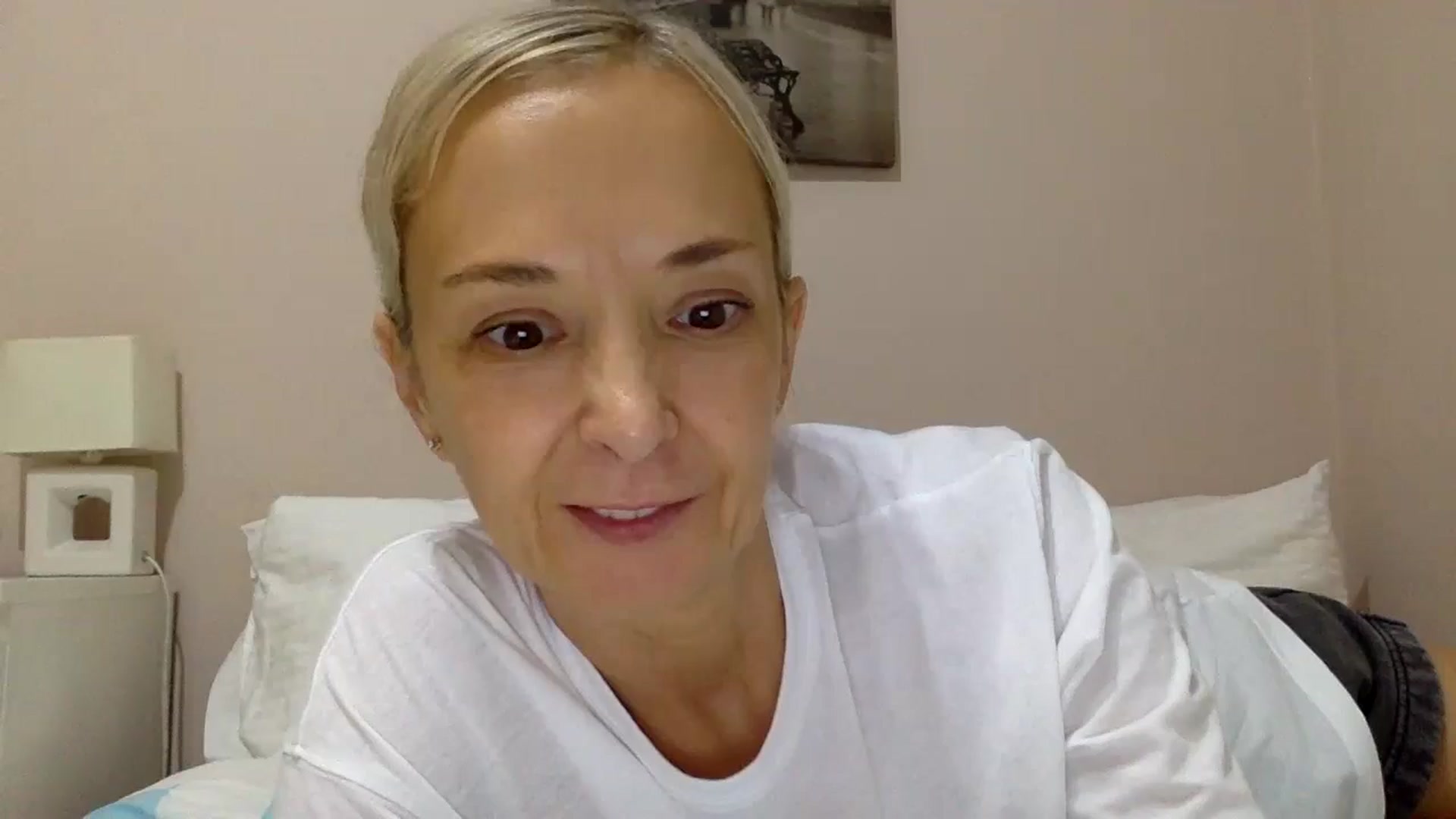 Gallery image thumbnail from Aimee_Angel's myfreecams stream on, 07/16/2024, 21:06 image 20 of 20