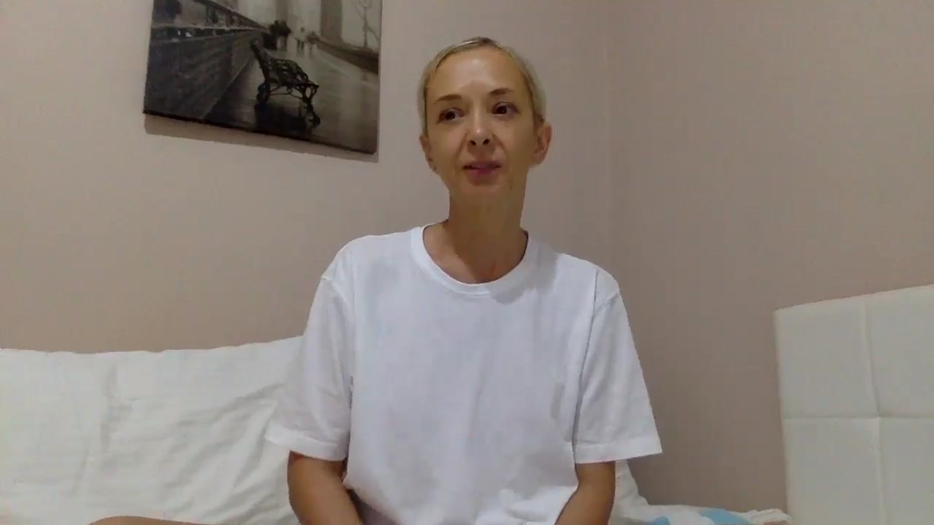 Gallery image thumbnail from Aimee_Angel's myfreecams stream on, 07/16/2024, 21:38 image 6 of 20