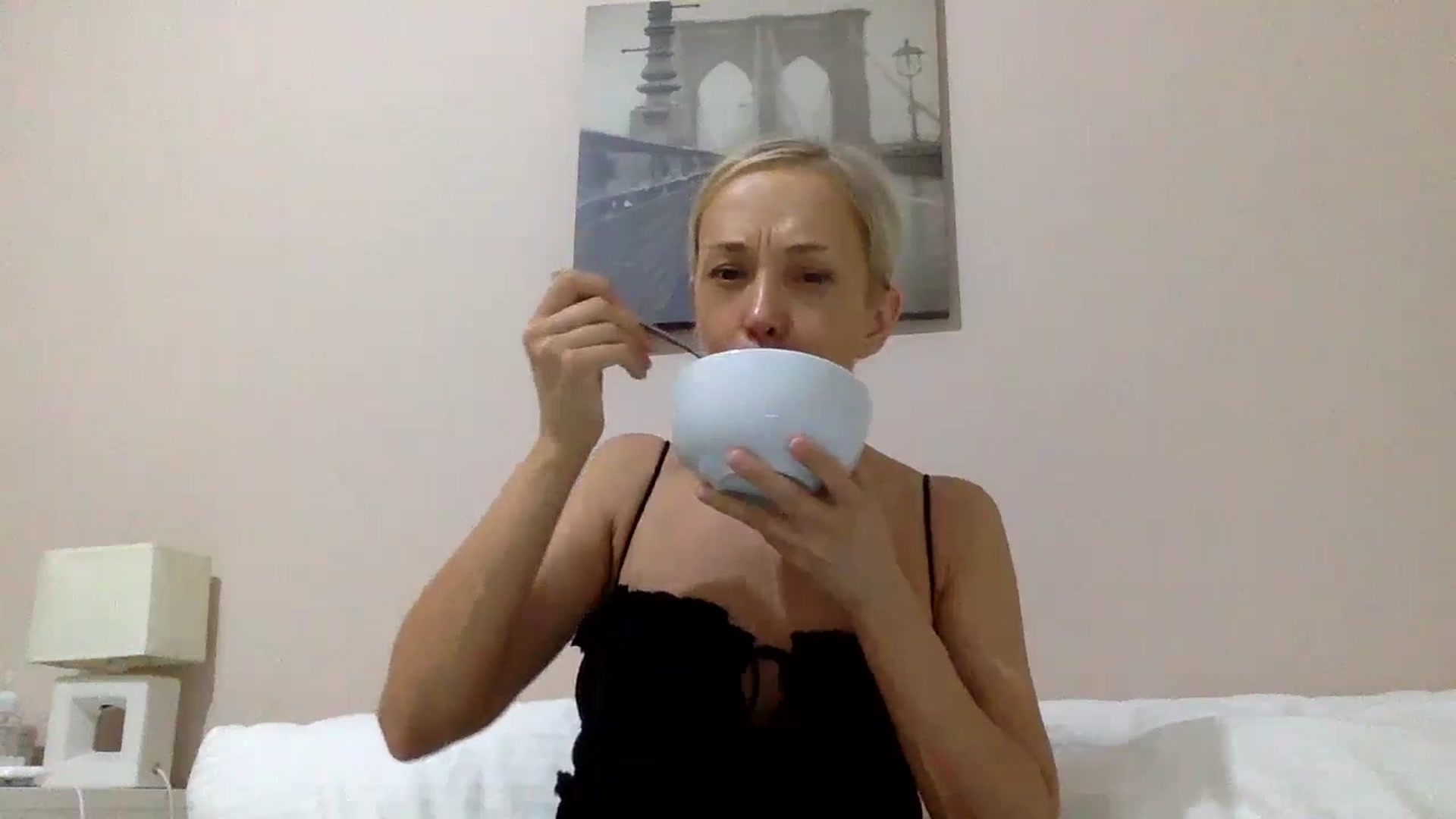 Gallery image thumbnail from Aimee_Angel's myfreecams stream on, 07/17/2024, 21:49 image 18 of 20