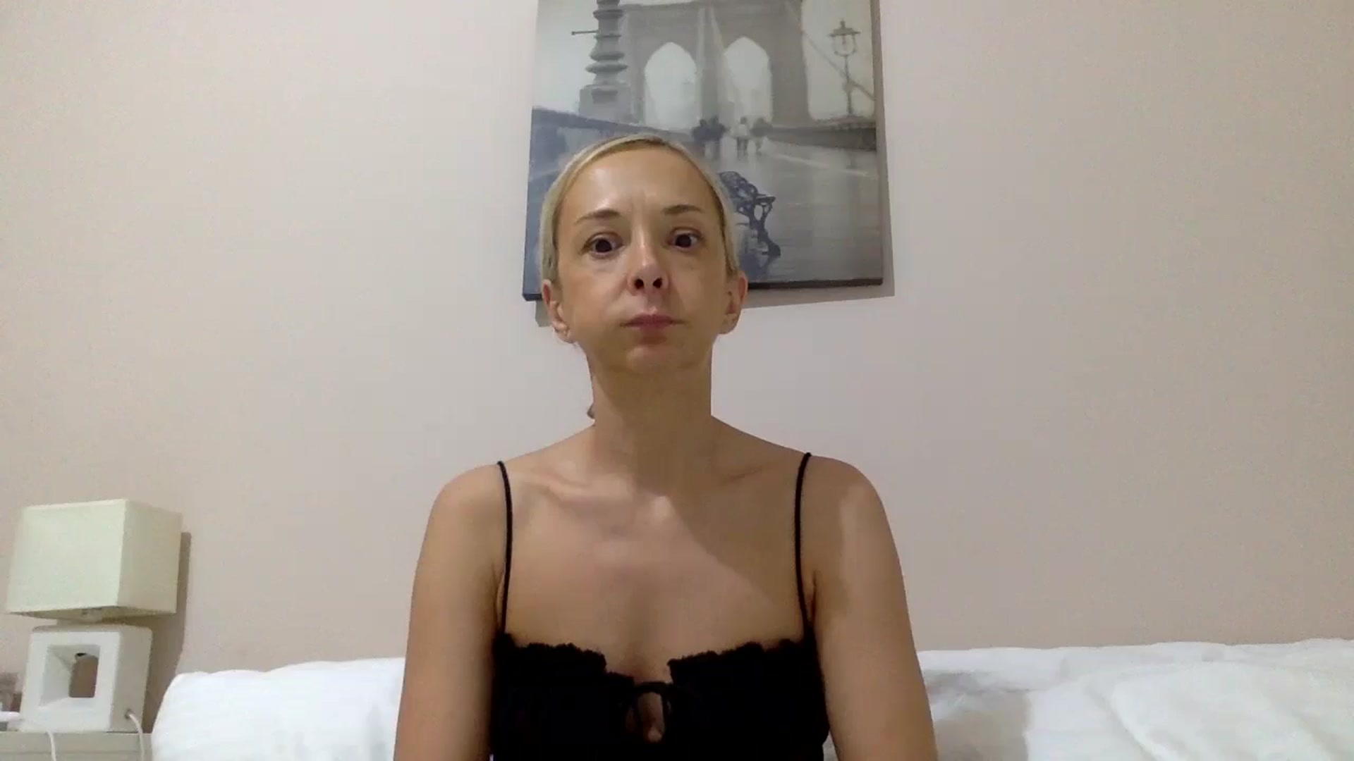 Gallery image thumbnail from Aimee_Angel's myfreecams stream on, 07/17/2024, 21:49 image 12 of 20