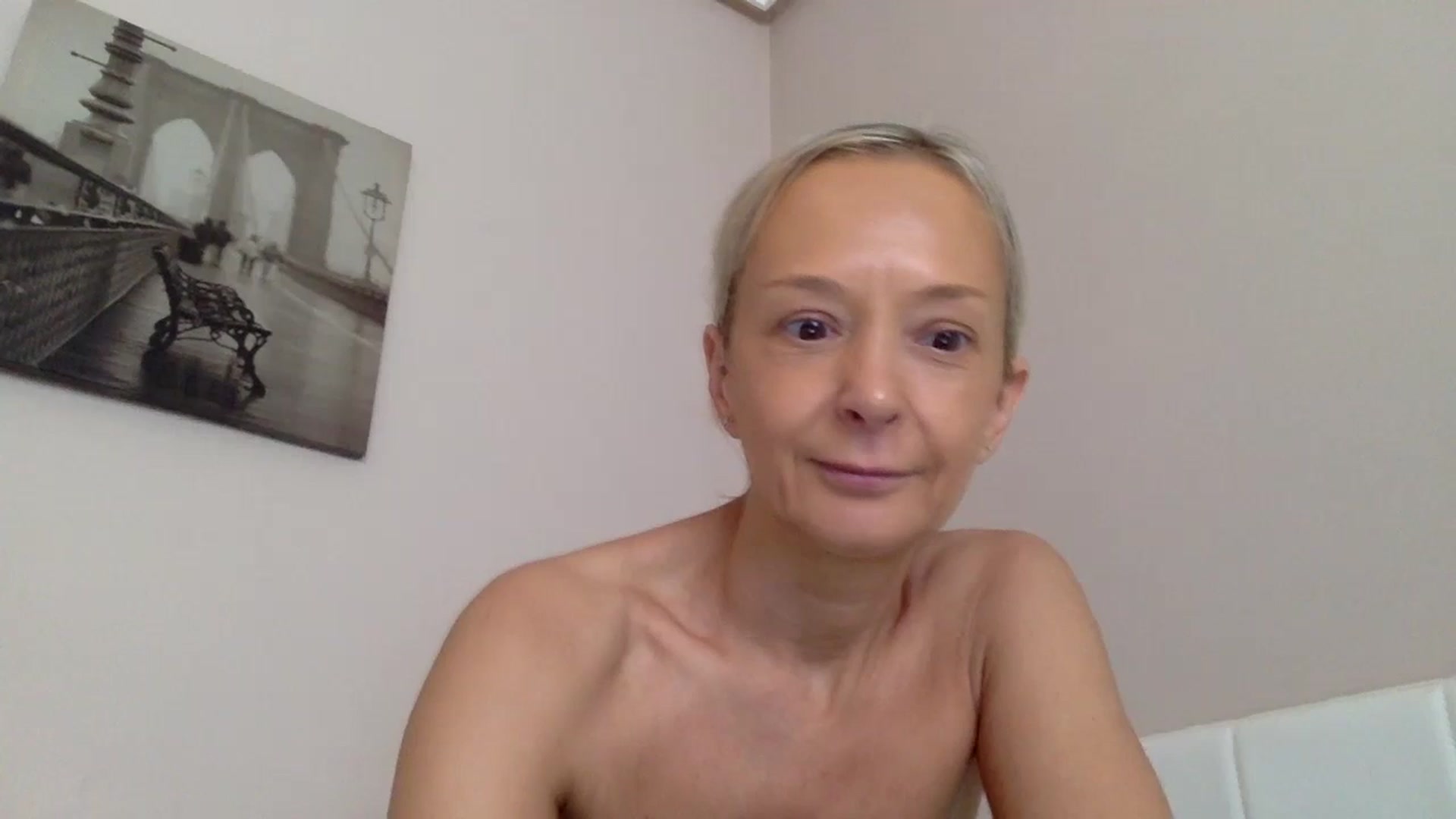 Gallery image thumbnail from Aimee_Angel's myfreecams stream on, 07/20/2024, 12:56 image 18 of 20